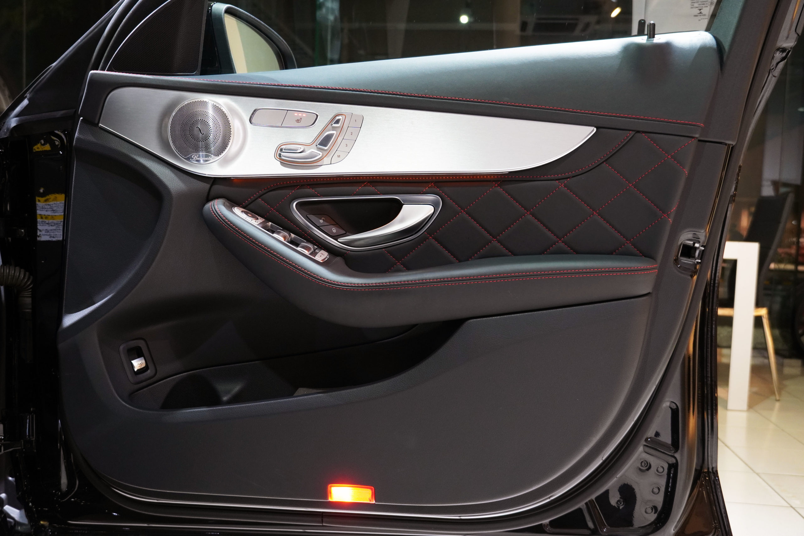 MercedesAMG C63S メルセデスAMG　Cクラス　W205　エディション1　限定車　特別仕様車　輸入車　販売　買取　カスタム　ドレスアップ　bond　ボンド　東京