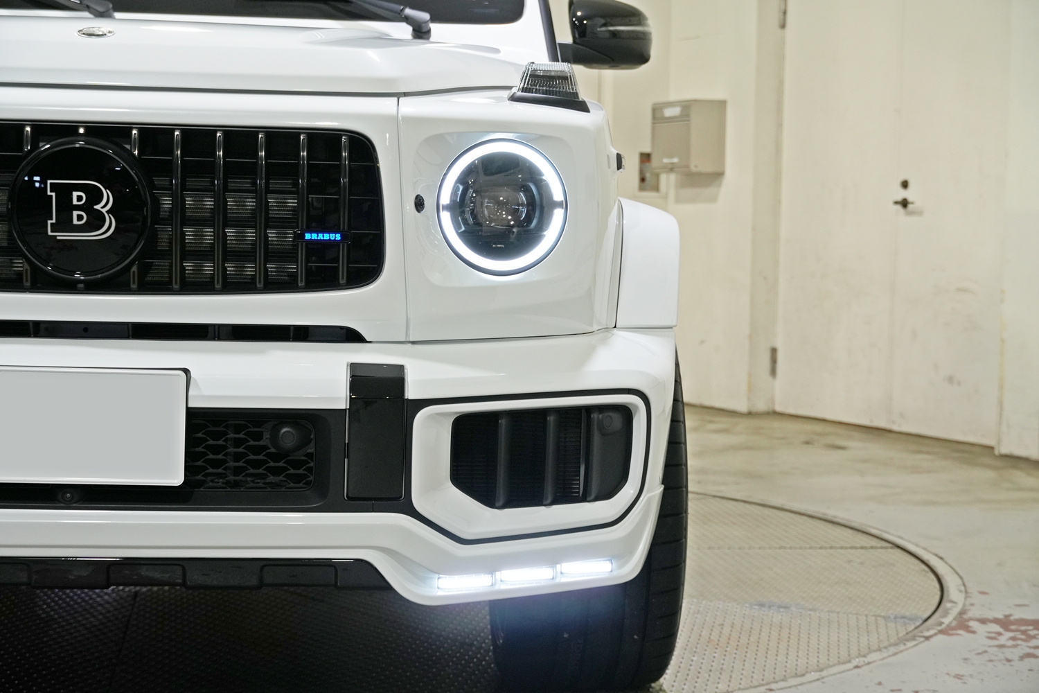 ベンツ AMG G63 W465 BRABUS ブラバス カスタム エアロ