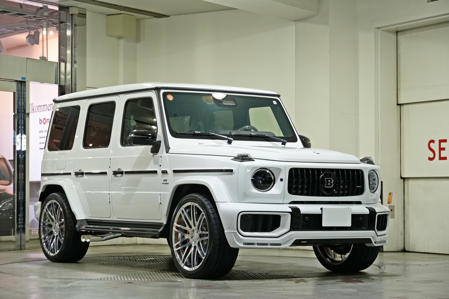 W465　G63　カスタム　東京　パーツ　ブラバス　BRABUS　ローダウン　ホイール　エアロ　23インチ　24インチ