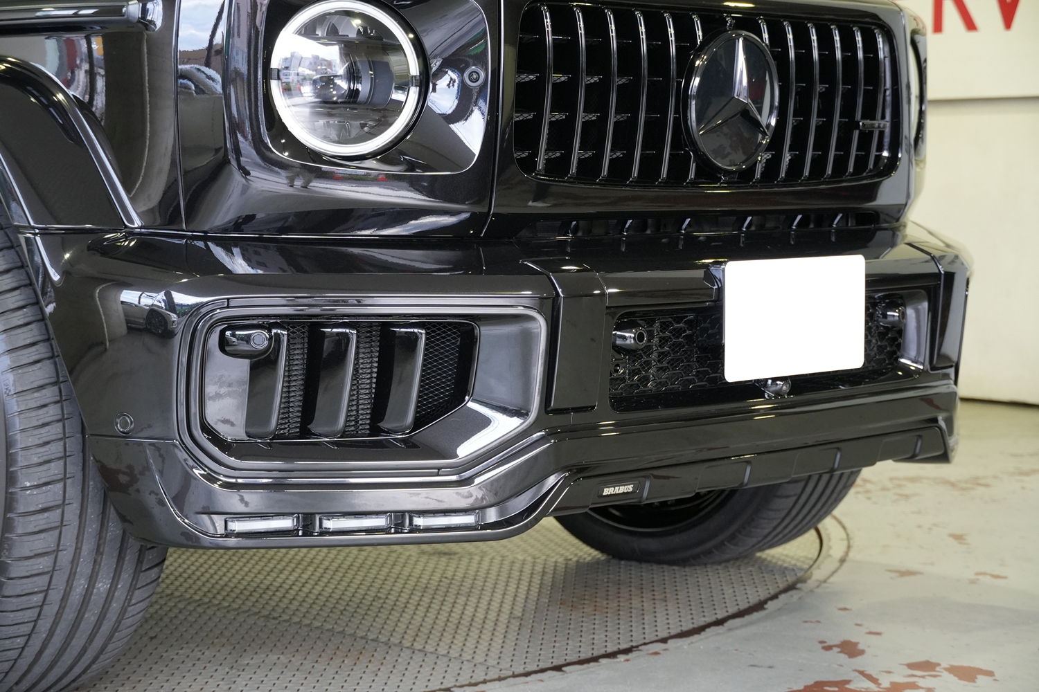 W465　G63　G450　G580　カスタム　エアロ　ブラバス　リップ