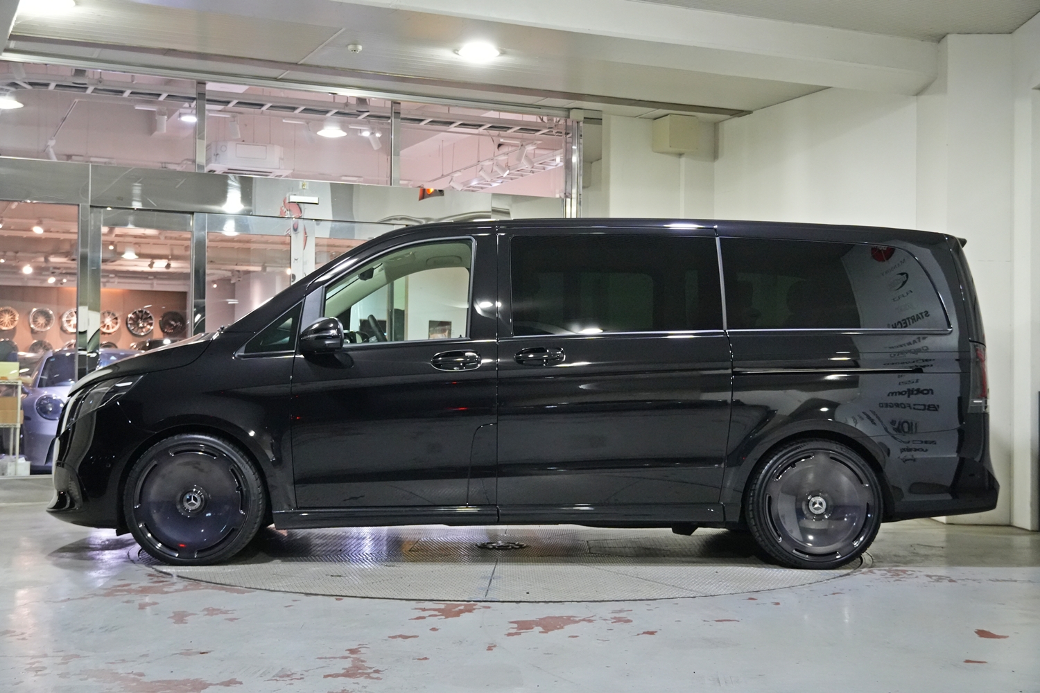 W447　V220d　Vクラス　ローダウン　ホイール　アメ鍛　AL13