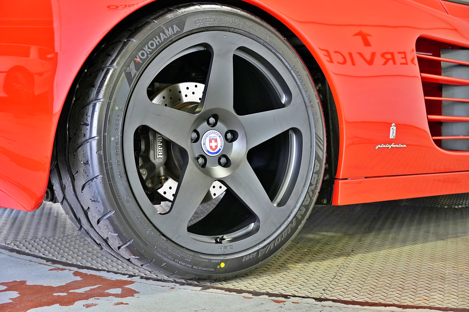 フェラーリ　ホイール　HRE　鍛造　512TR　355　カスタム