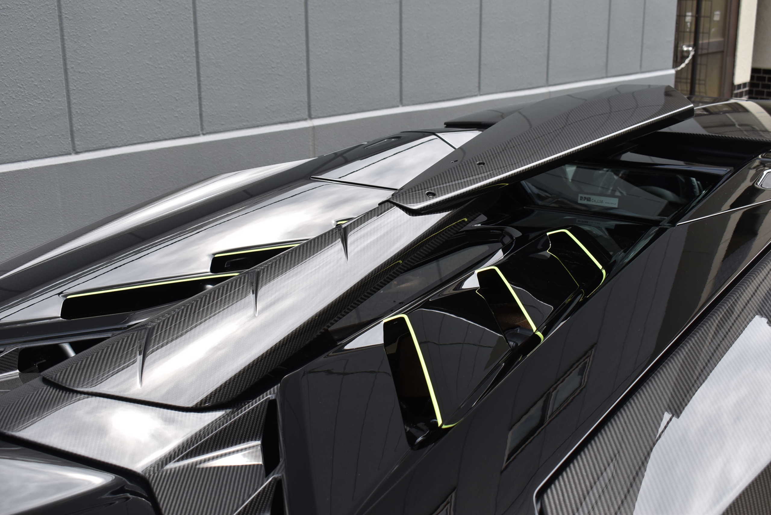 Lamborghini Aventador SVJ Roadster 1016industries ルーフスコープ カスタム ボンド大阪