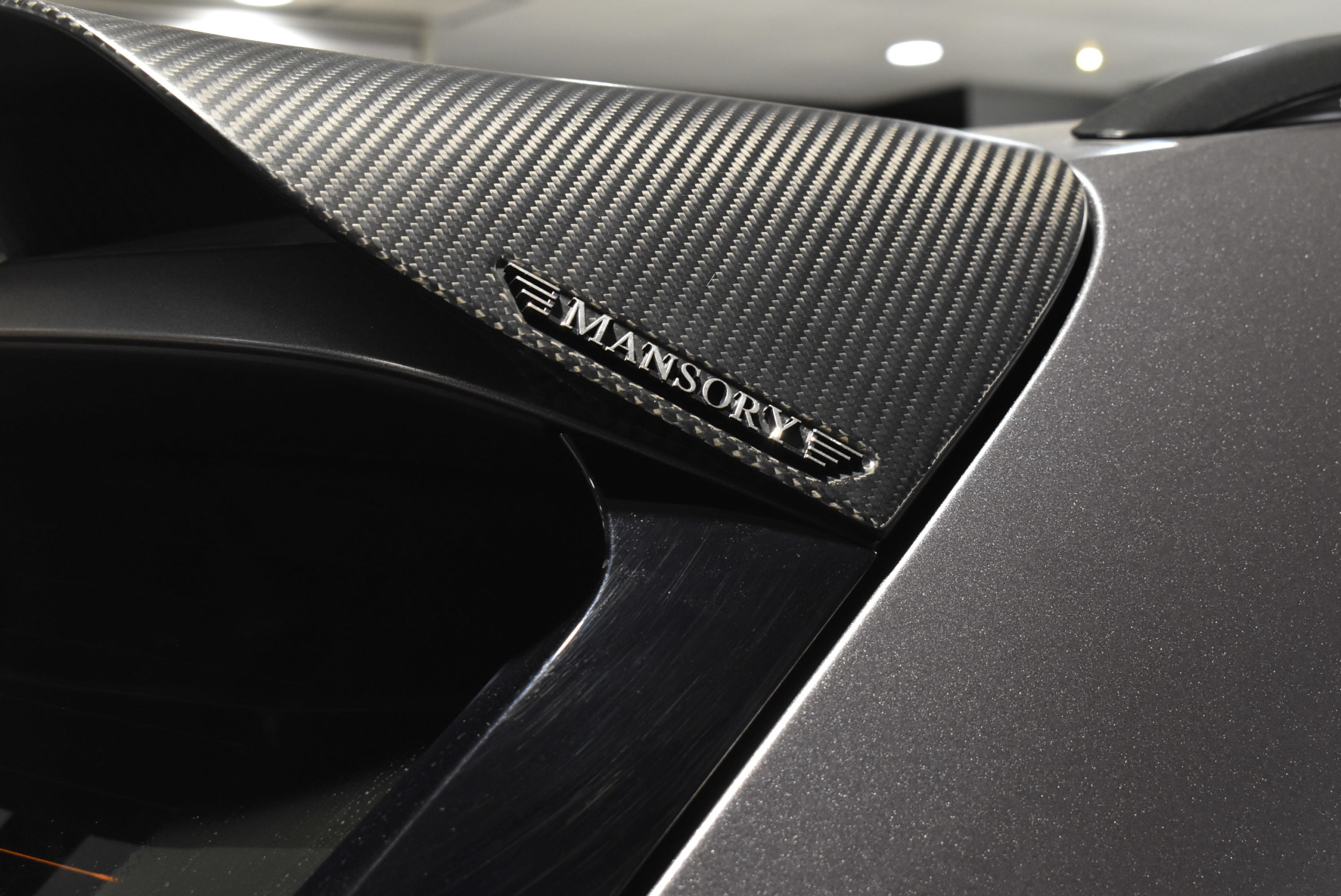 ベントレー　ベンティガ　W12　マットガンメタフルラッピング　MANSORYソフトＫＩＴ　ＨＲＥ２３インチアルミホイール　ローダウン　スターテックマフラー（車検対応）