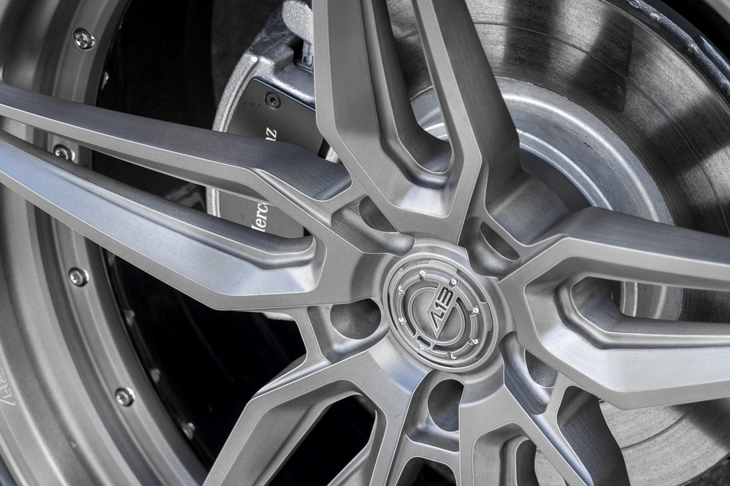 W465 G450d×ナイトPKG・ブラックアウト・電動ステップ・デジタルインナーミラー ボンド大阪