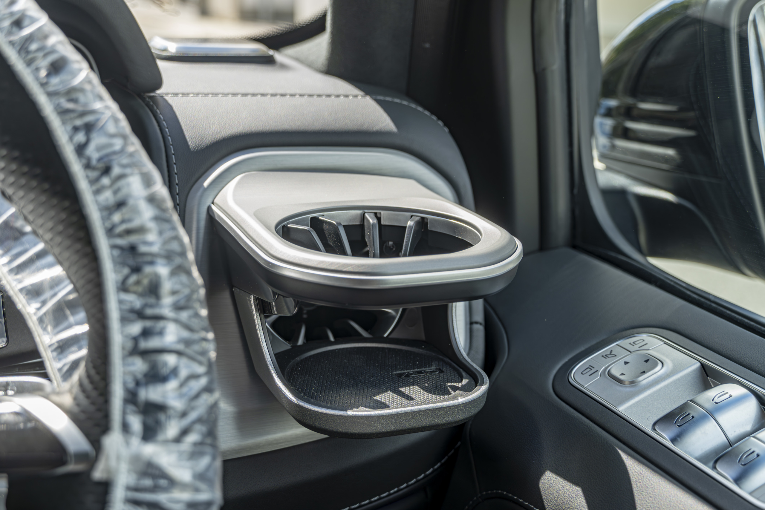 W465 G450d×ナイトPKG・ブラックアウト・電動ステップ・デジタルインナーミラー ボンド大阪