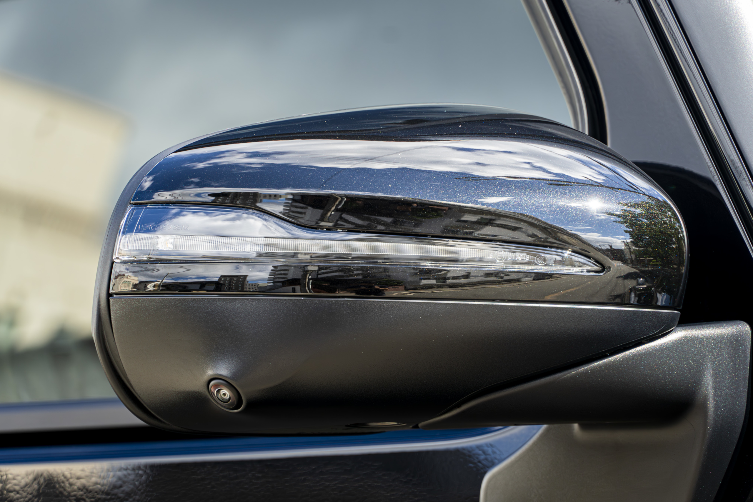 W465 G450d×ナイトPKG・ブラックアウト・電動ステップ・デジタルインナーミラー ボンド大阪