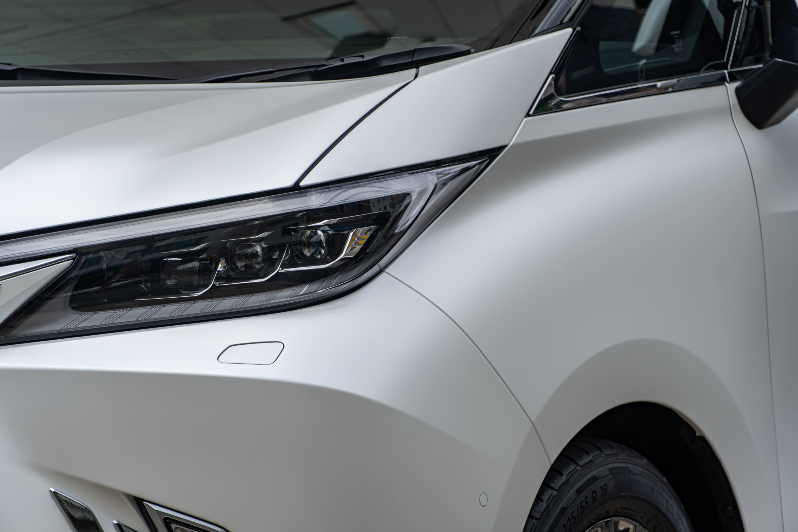 LEXUS LM500h×プロテクションフィルム施工！　ボンド大阪