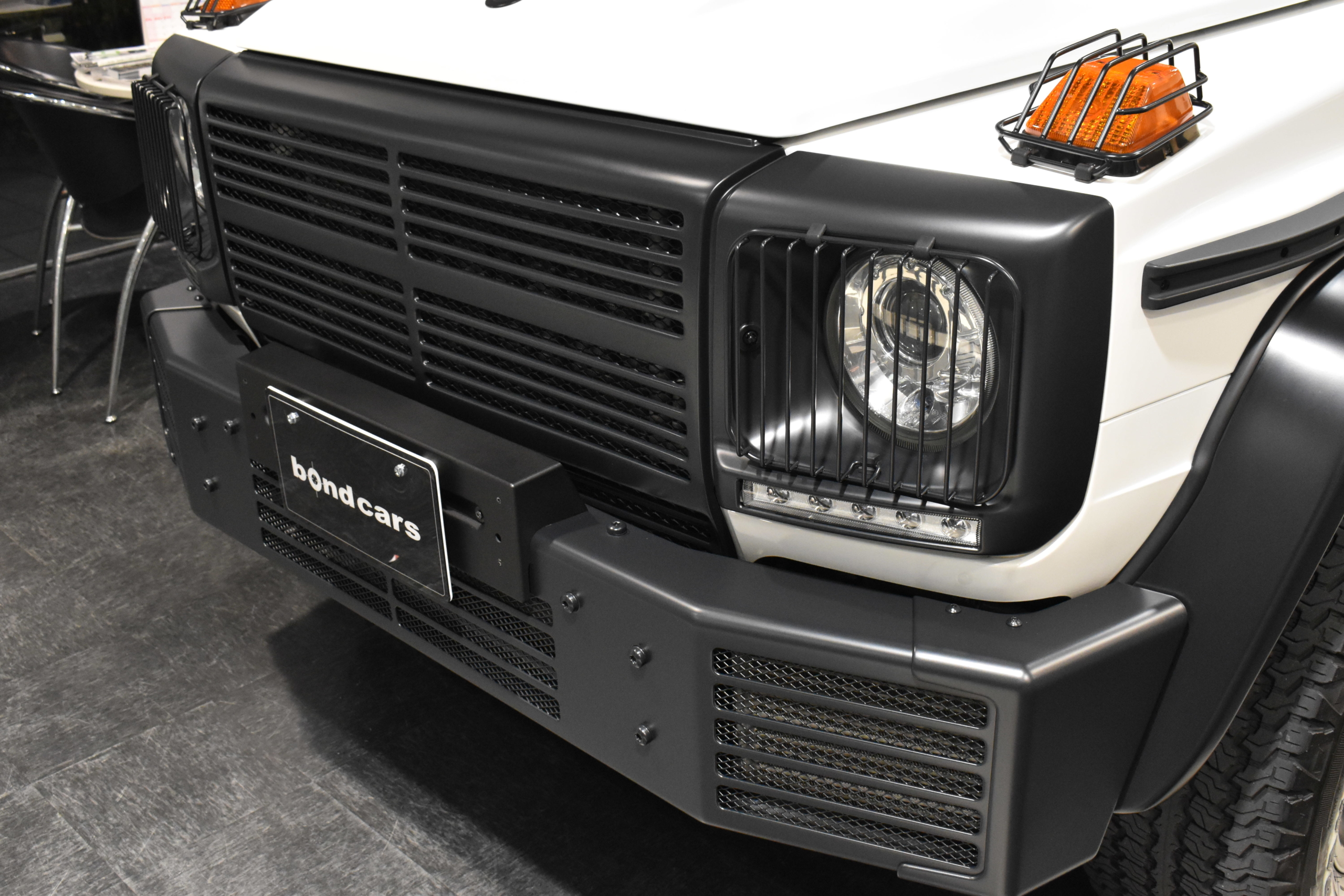 G350dプロフェッショナル　463台限定車　並行輸入車　スチールサイドステップ　パナソニック9インチナビ　クラッシックグリル　ホイールスペーサー