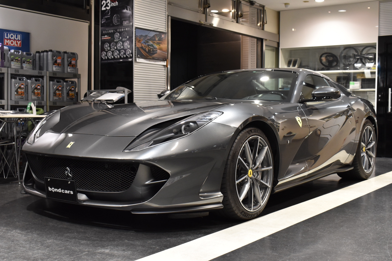 フェラーリ 812GTS V12 左ハンドル 新着入庫車両 ボンド大阪 ボンドカーズ