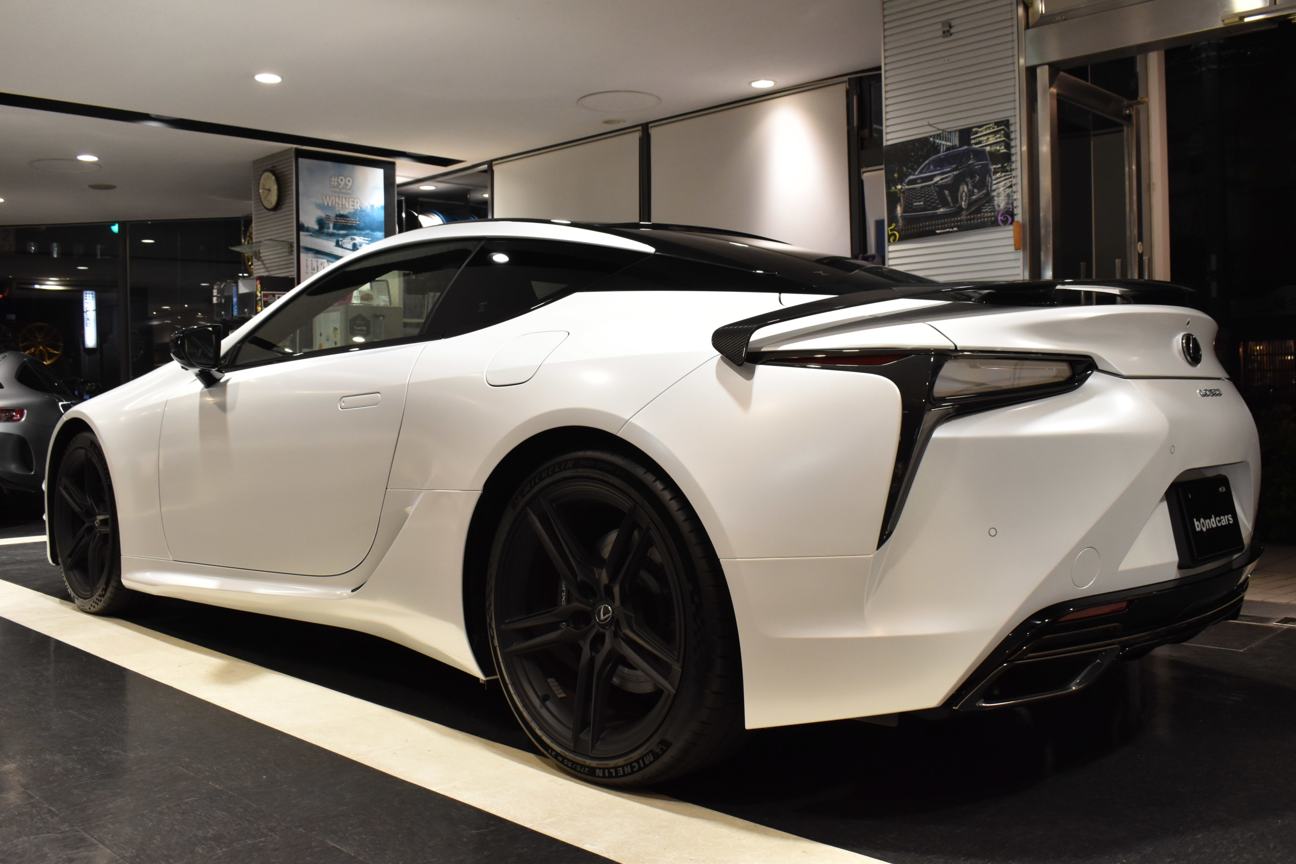 レクサス　LC　エッジ　限定車　新着入庫車両　ボンド大阪　ボンドカーズ　ボンドグループ