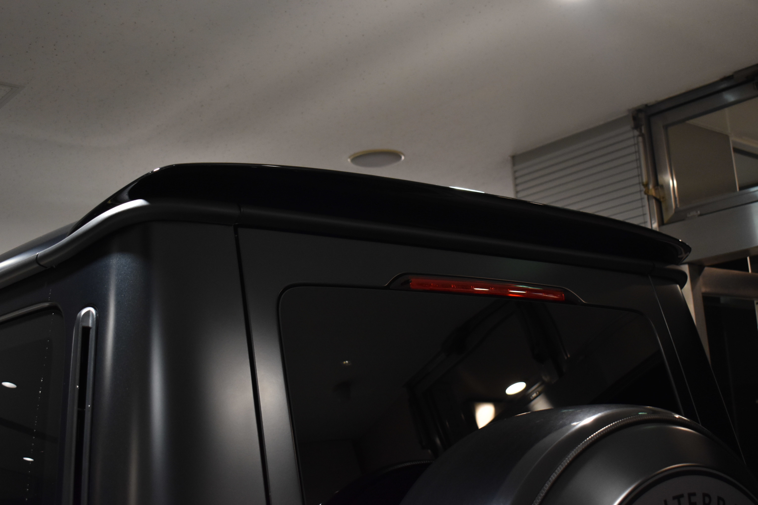 G63　マグノナイトブラック　レザーエクスクルーシブパッケージ　カーボンインテリア　TOPCARエアロ　VOSSEN23AW　電動サイドステップ　低ダストブレーキパッド