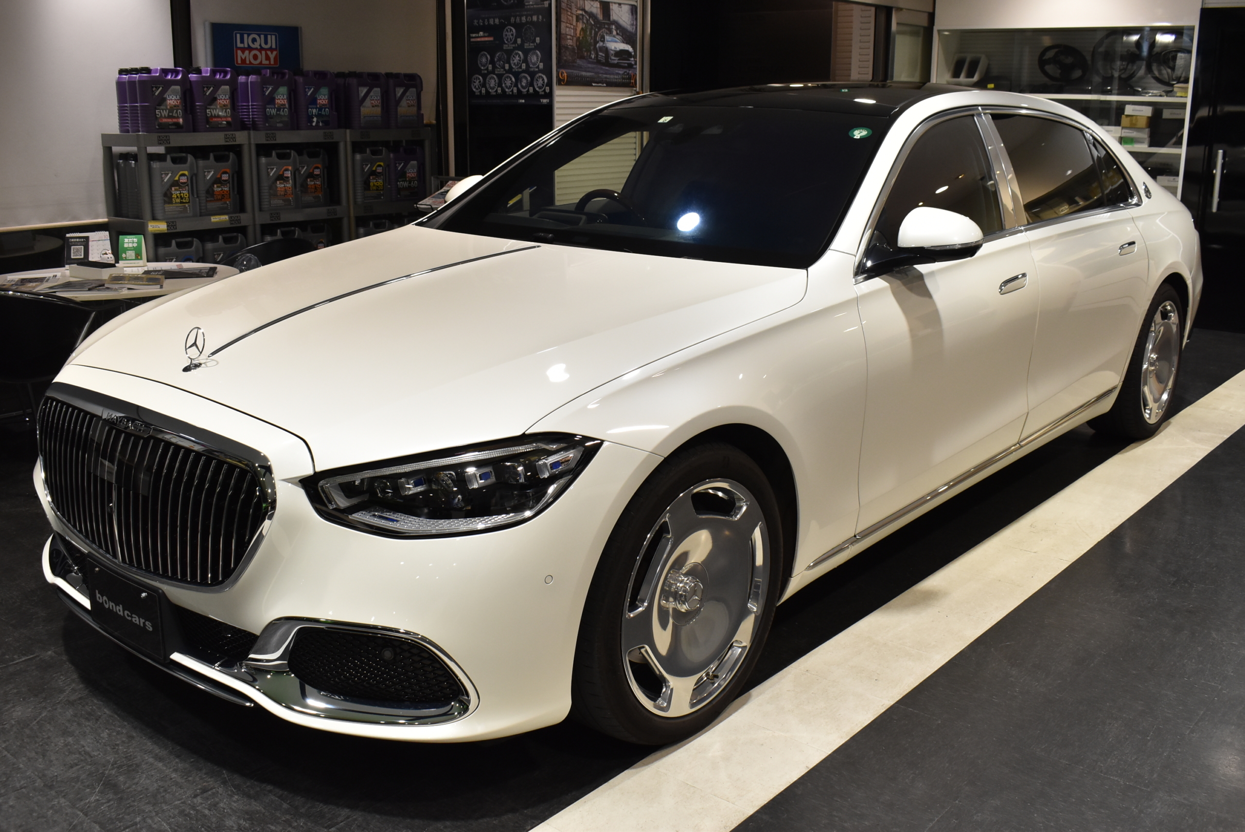 S580マイバッハ　4マチック　 ダイヤモンドホワイト　右Ｈ　 ブルメスターサウンドSYSTEM　 ドライバーズPKG