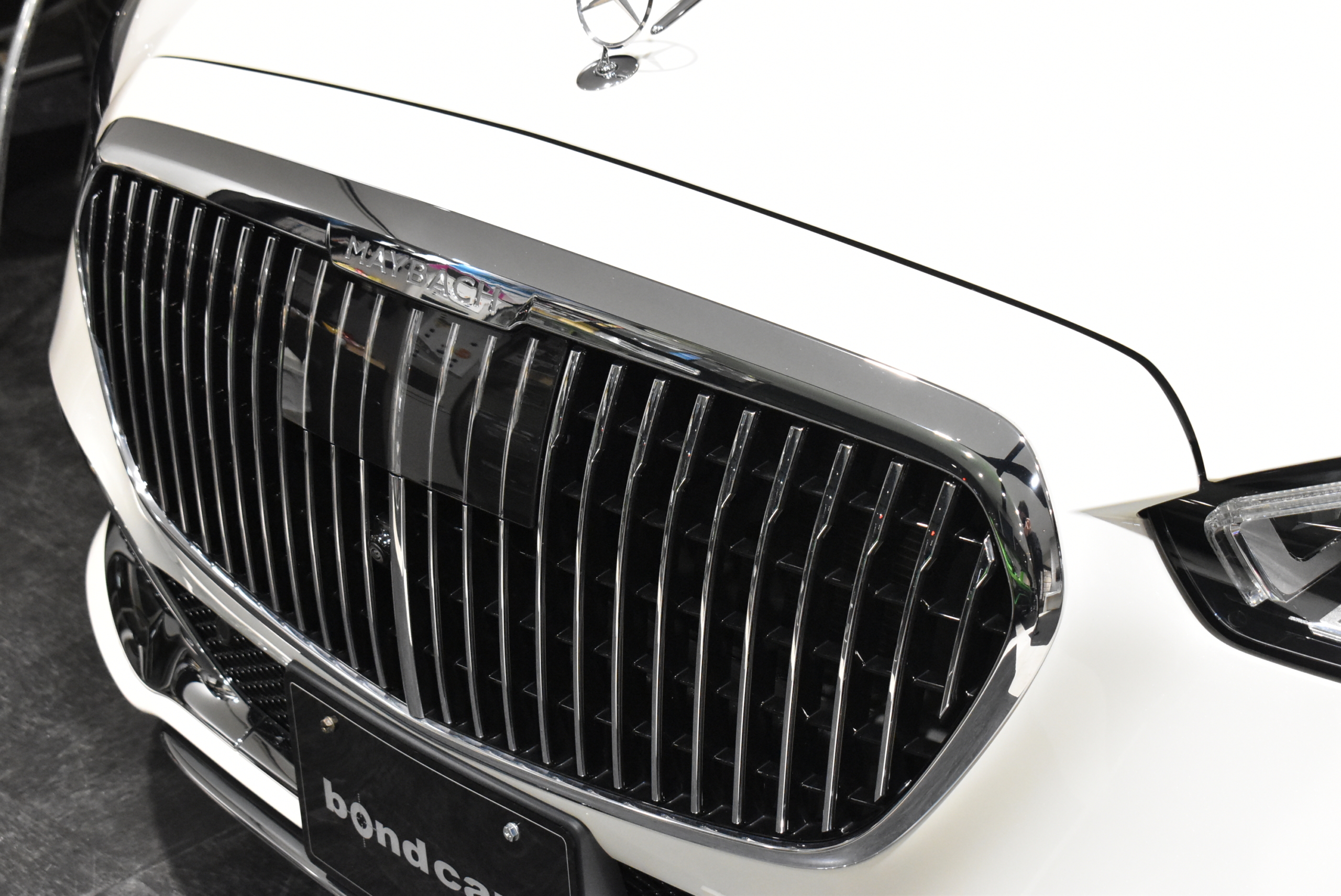 S580マイバッハ　4マチック　 ダイヤモンドホワイト　右Ｈ　 ブルメスターサウンドSYSTEM　 ドライバーズPKG