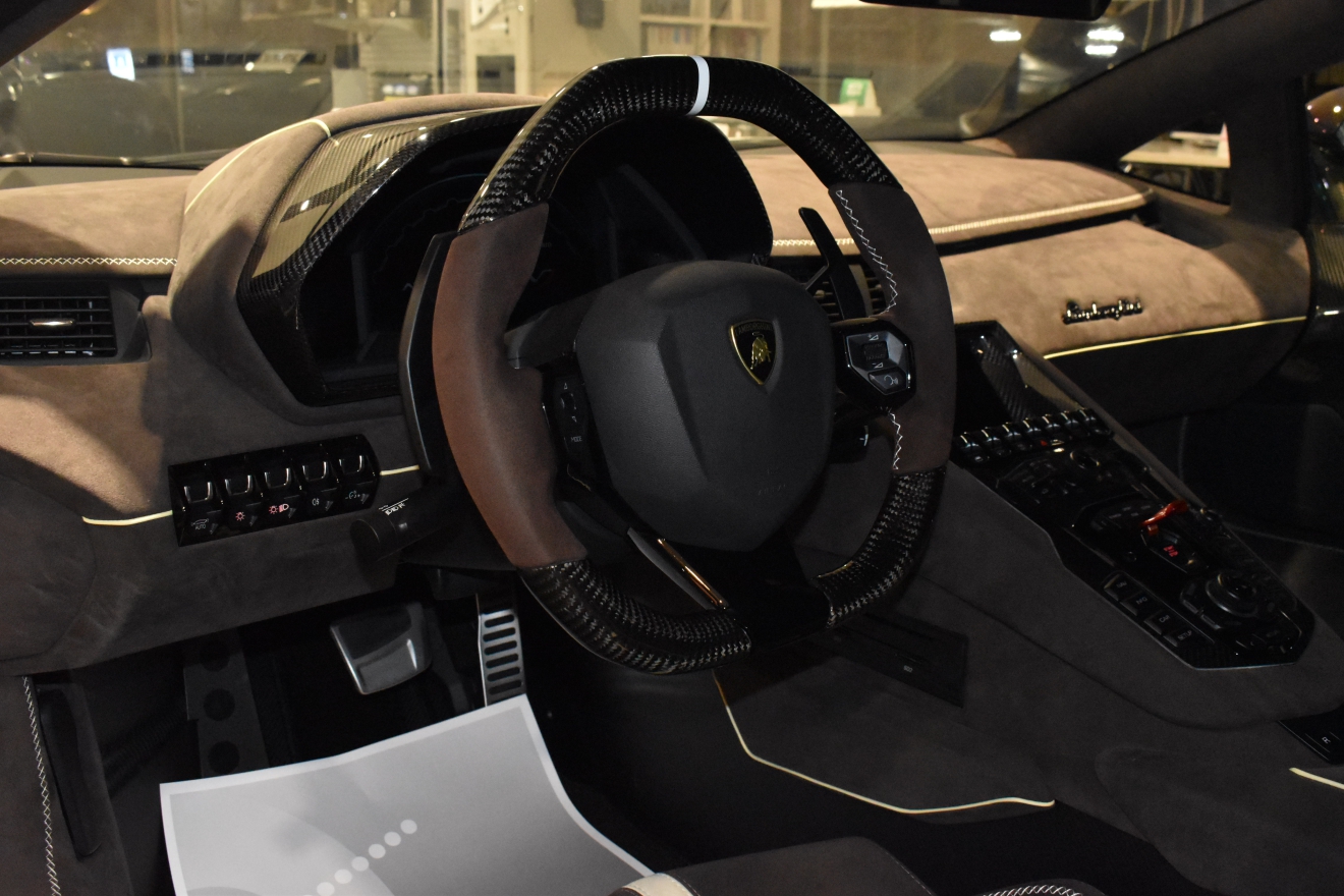 ランボルギーニ アヴェンタドール SVJ 世界限定車 V12 アドペルソナム HRE カスタム多数 ボンド大阪 ボンドカーズ ボンドグループ