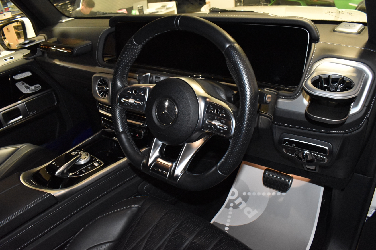Mベンツ　AMG　G63　ブラバスリップ　エディション22インチAW　電動サイドステップ　NEWPRICE　ボンド大阪　ボンドカーズ　ボンドグループ