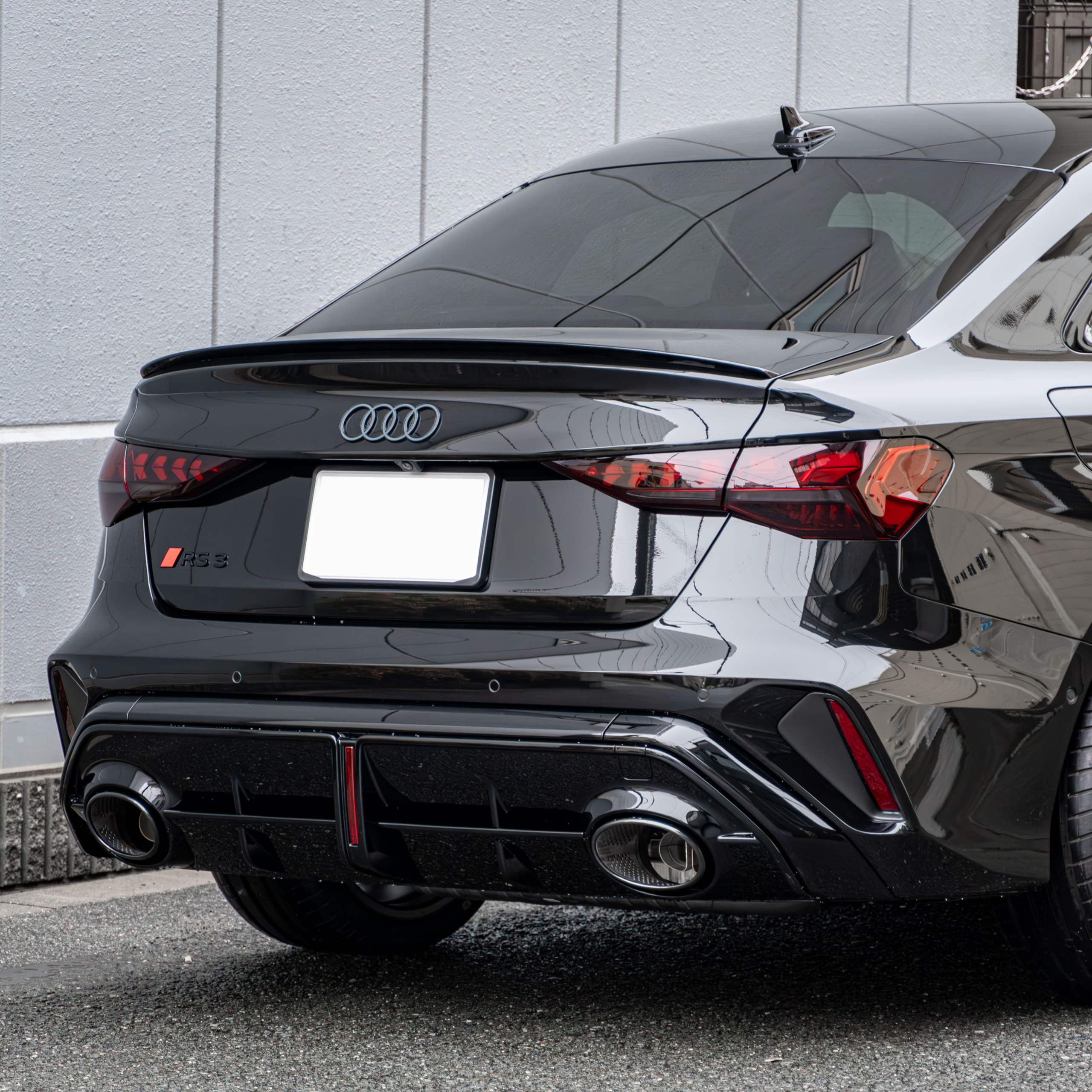AUDI RS3 8Y 後期 sedan×KW HAS・スペーサー・add Performance・STEK・煌コーティング・カーボンパーツetc. ボンド大阪