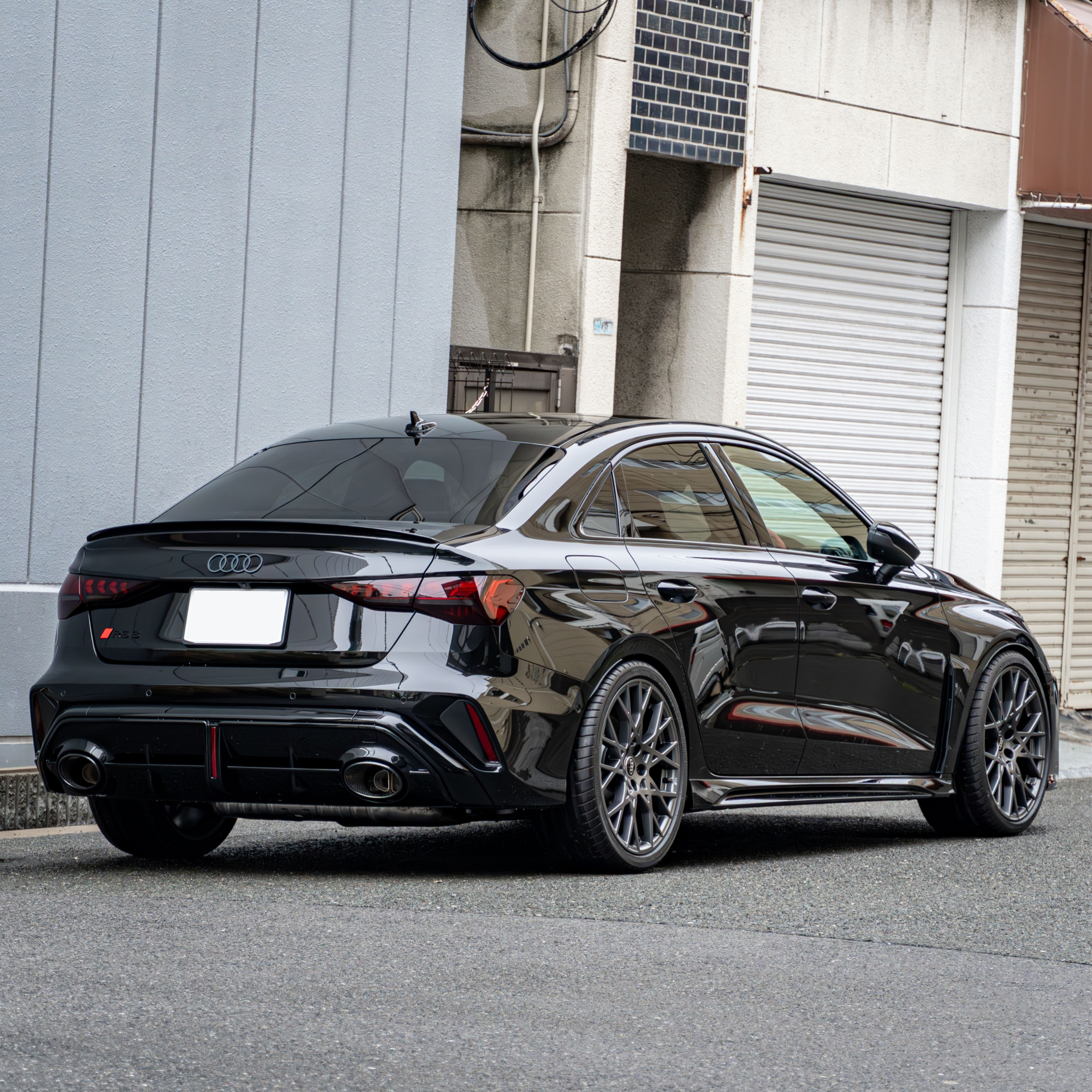 AUDI RS3 8Y 後期 sedan×KW HAS・スペーサー・add Performance・STEK・煌コーティング・カーボンパーツetc. ボンド大阪