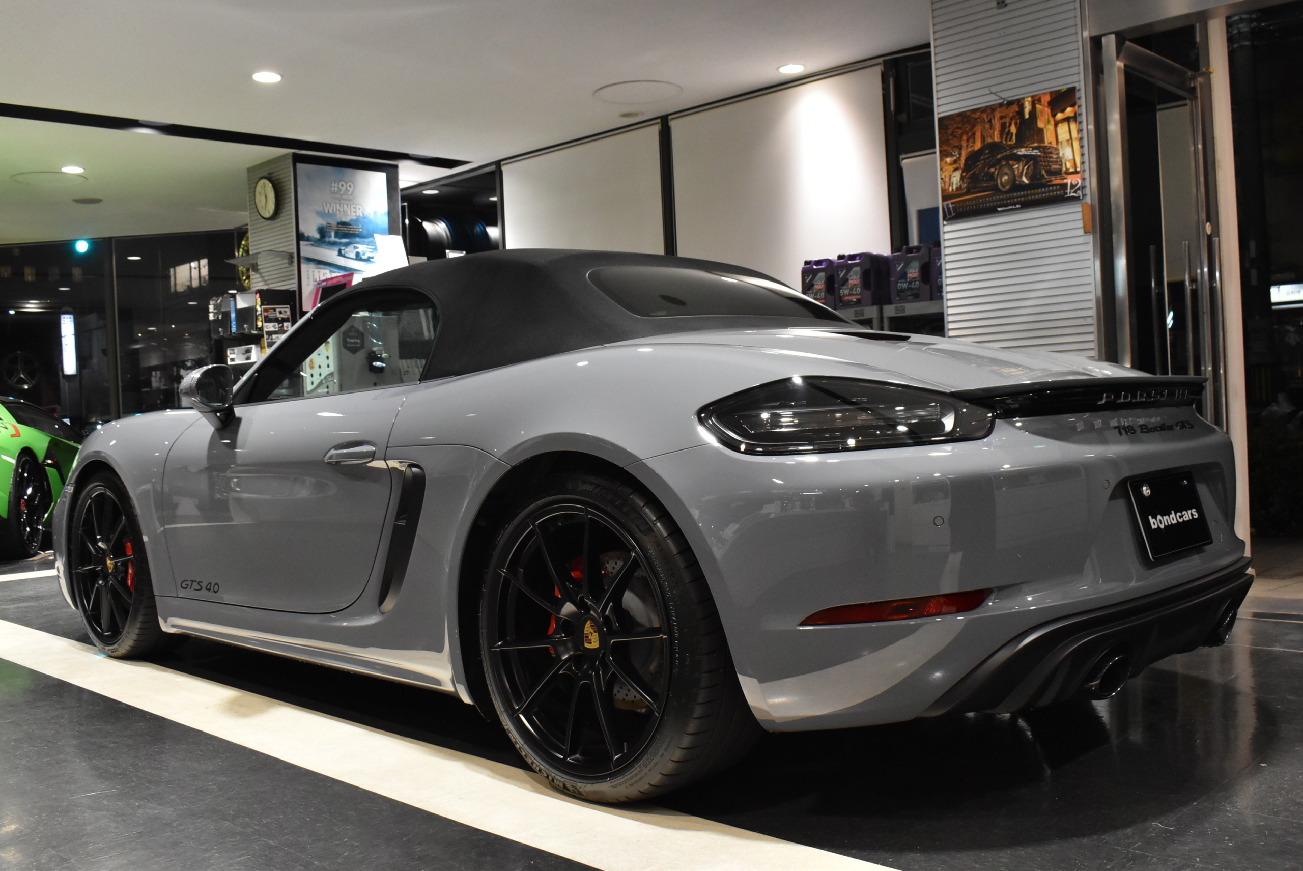 718 Boxster 　GTS4.0　アークティックグレー　右H　スポクロ　スポエグ　ACC　PDLS+LEDヘッドライト　カーボンインテリアPKG Race-Tex　インテリアレザーアイテム　シートベンチレーション 