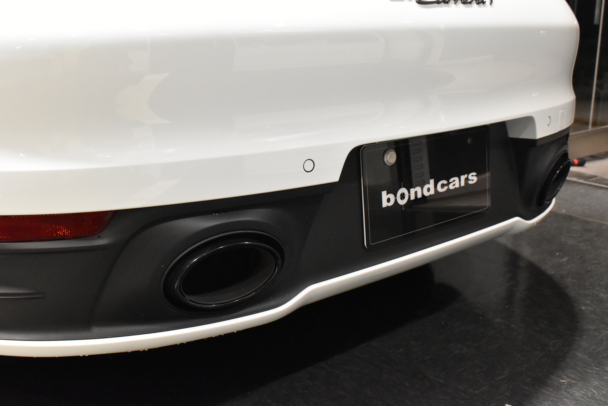 PORSCHE　992.1　CarreraT　6MT　スポーツクロノパッケージ　スポーツエギゾースト　フロントリフティング　シートヒーター　360°カメラ　レーダー&ドライブレコーダー