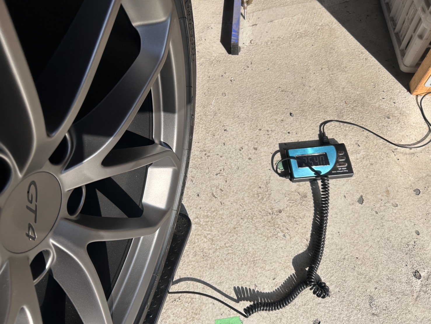 718 ケイマン GT4 RECARO マグネシウム鍛造　ホイール　カスタム