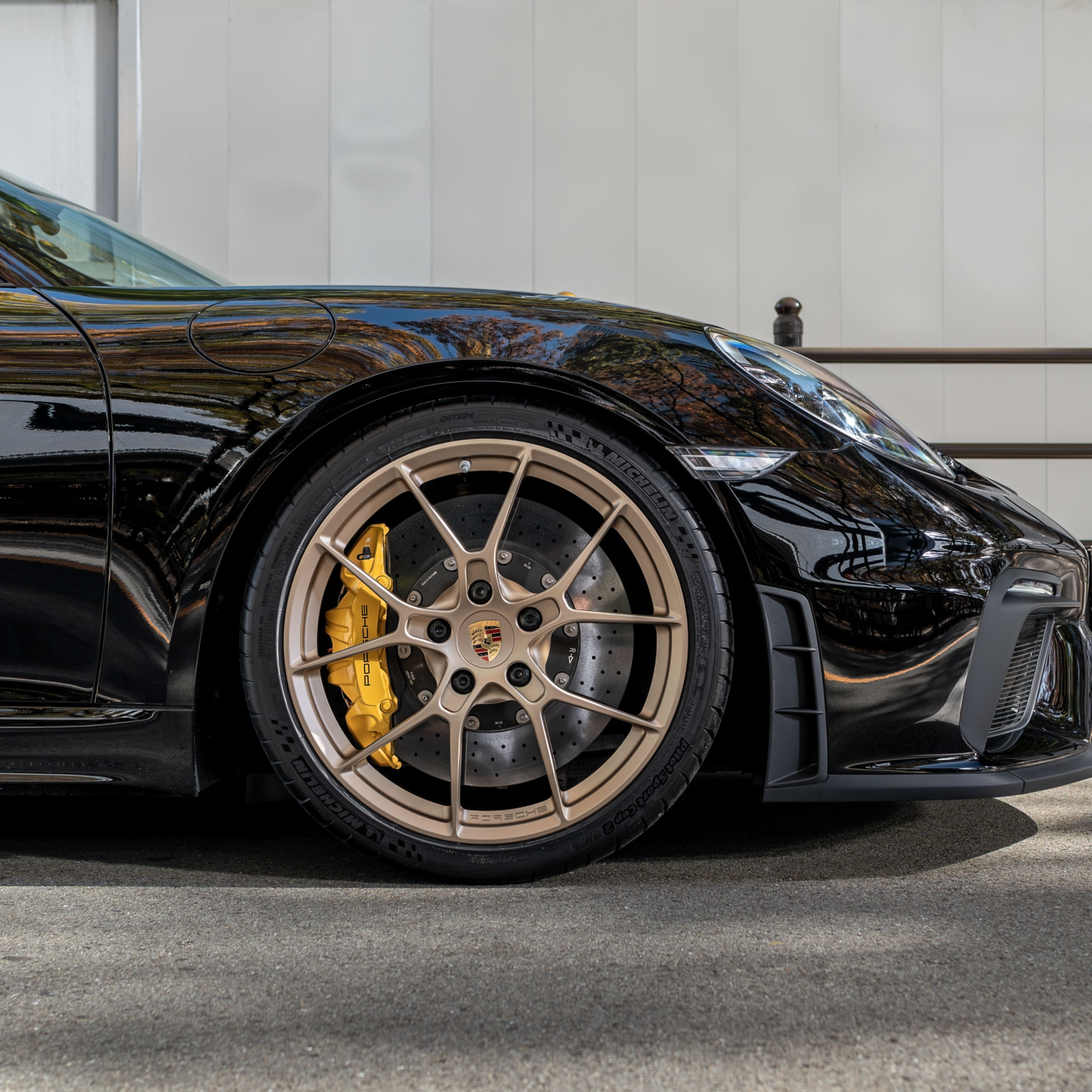 718 ケイマン GT4 RECARO マグネシウム鍛造 ホイール カスタム