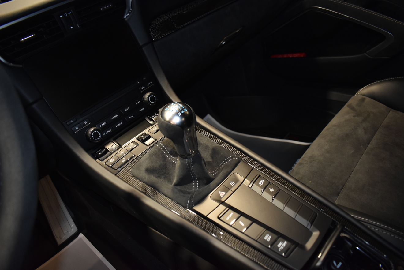 ポルシェ　911　991.2　GT3　マイアミブルー　6MT　NEWPRICE　ボンド大阪　ボンドカーズ　ボンドグループ