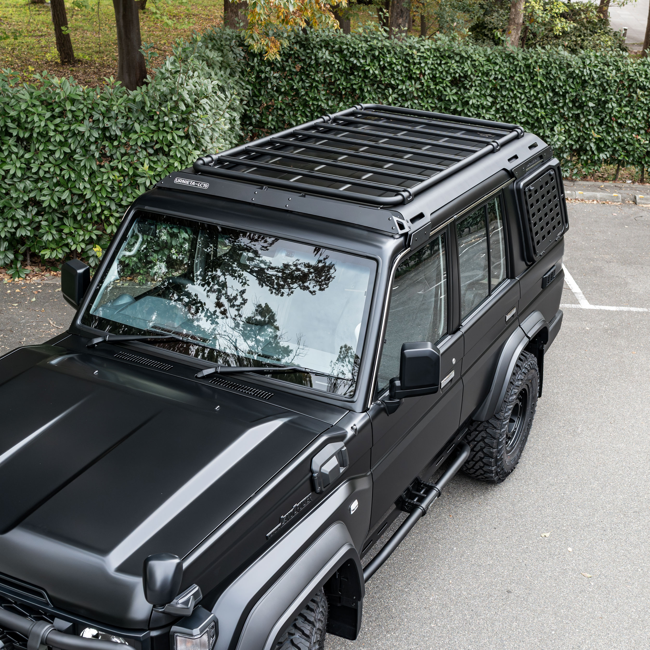 ランドクルーザー70 URNIETA カスタム