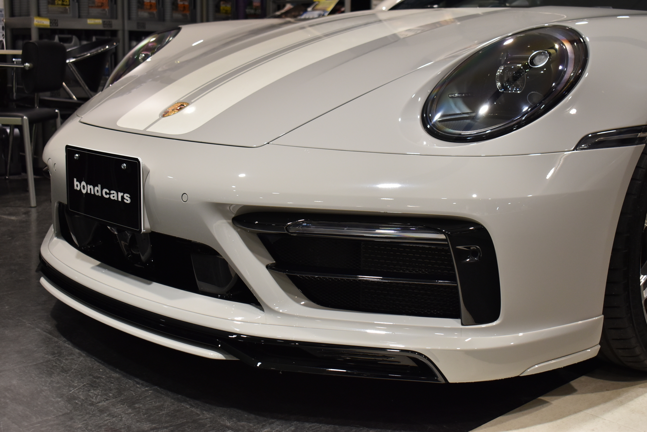 911 Carrera GTS Cabriolet (type 992.1) クレヨン TECHARTエアロ BCForgedアルミ 地デジ ACC LEDヘッドライト BOSEサウンドシステム シートヒーター&ベンチレーション スポーツクロノ&エギゾースト 360°カメラシステム