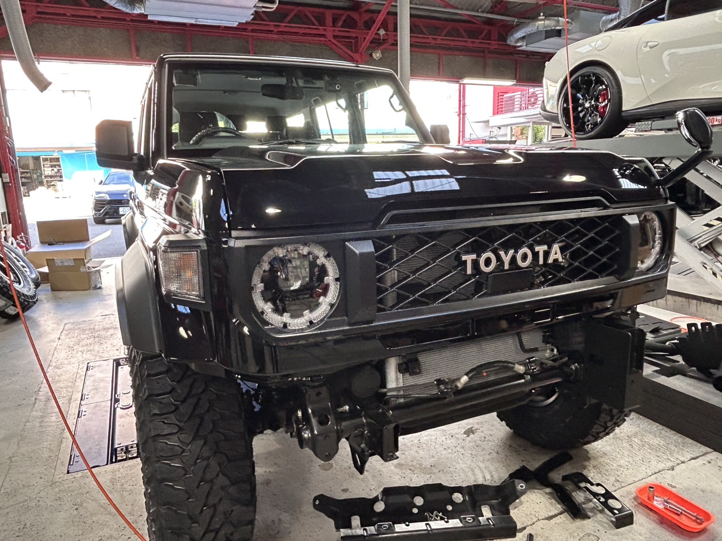 ランドクルーザー70 URNIETA カスタム