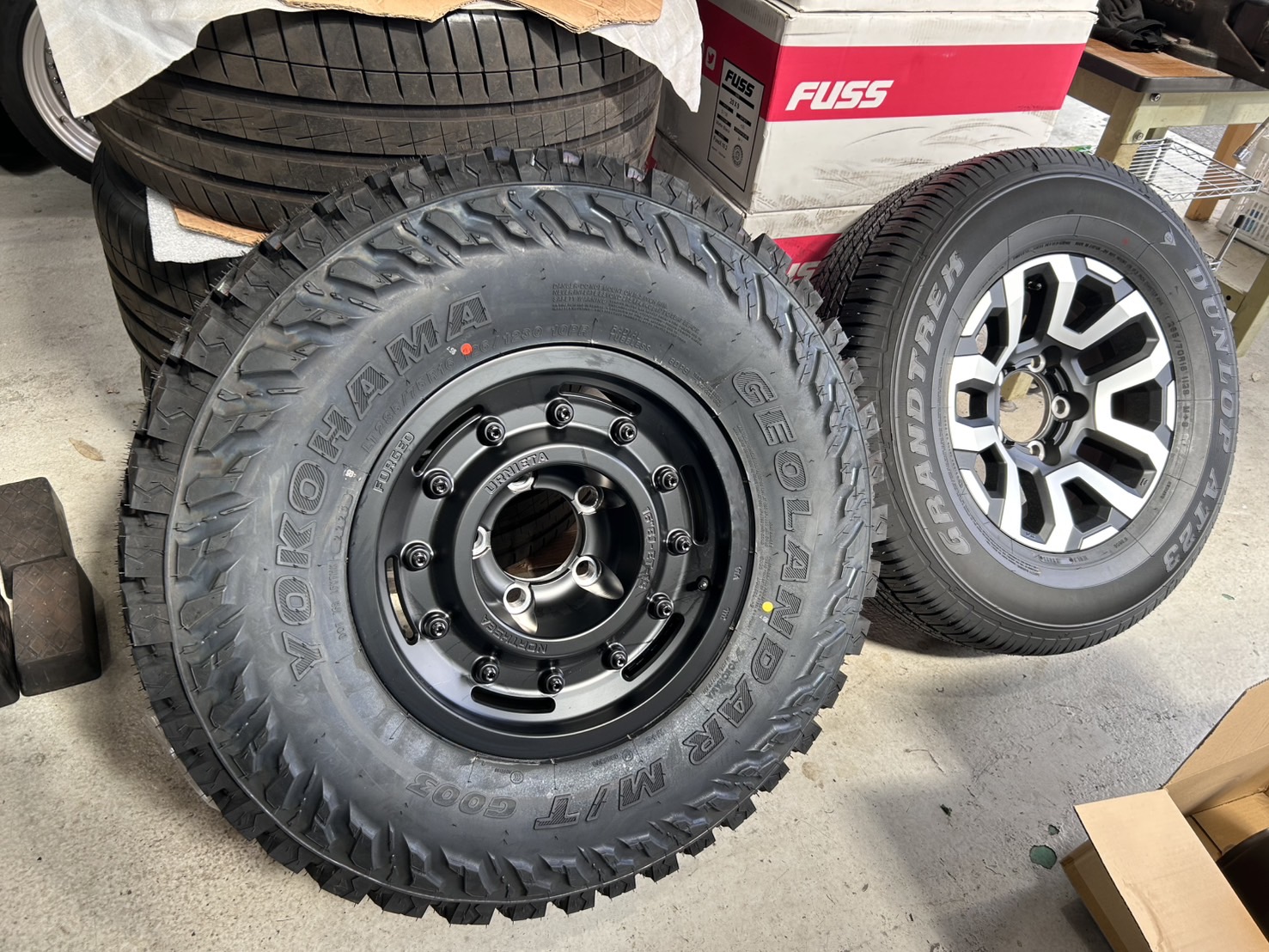 ランドクルーザー70 URNIETA カスタム