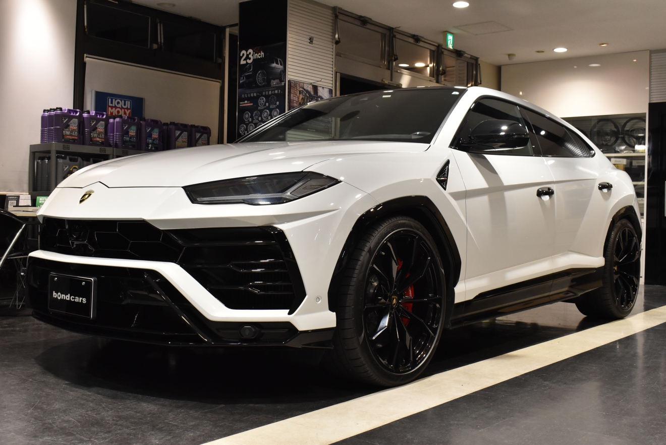 ランボルギーニ ウルス ベースグレード 左ハンドル NEWPRICE車両 V8 bond大阪 ボンドカーズ ボンドグループ