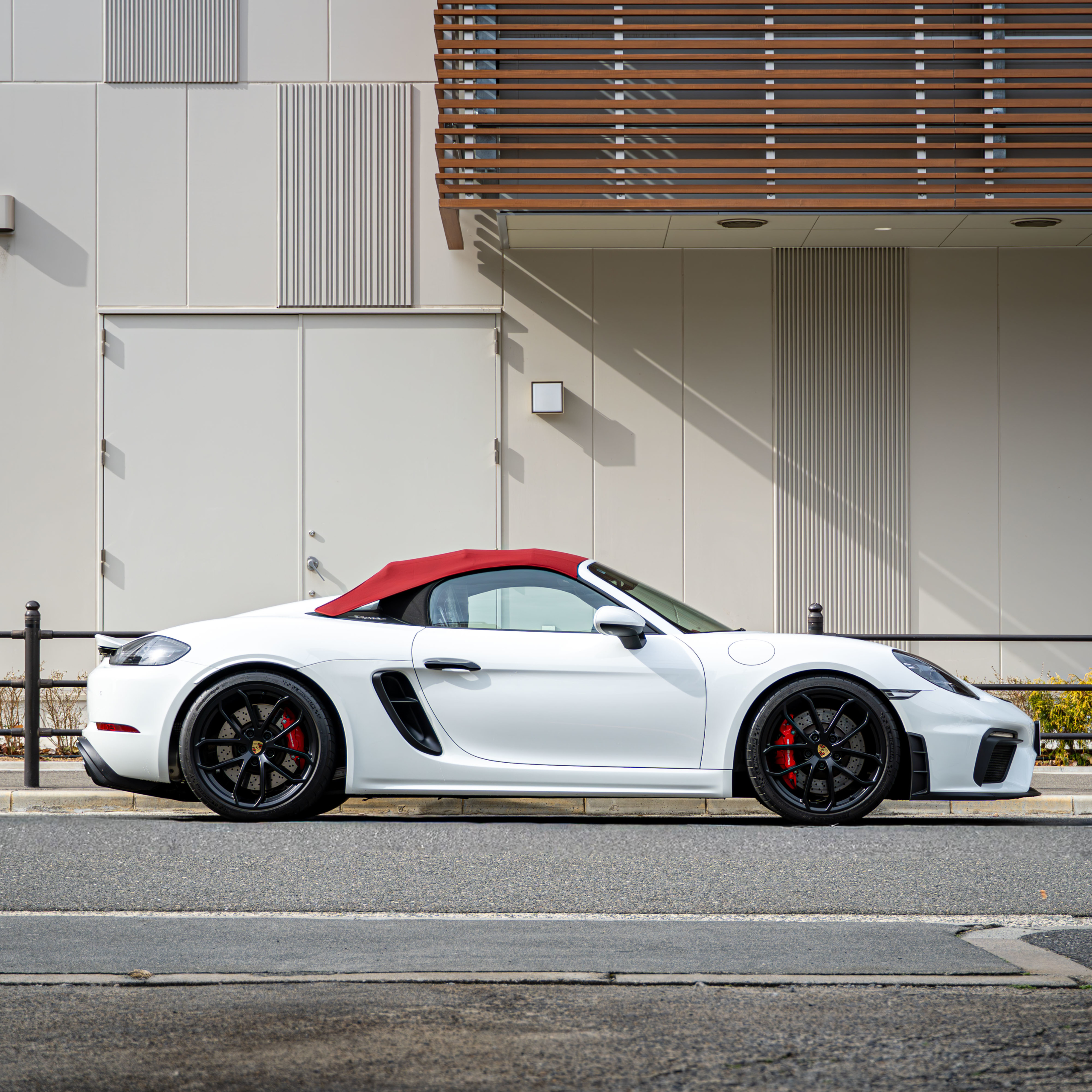 PORSCHE 718Spyder×ROBERUTA・ASR・ホイールペイント　ボンド大阪