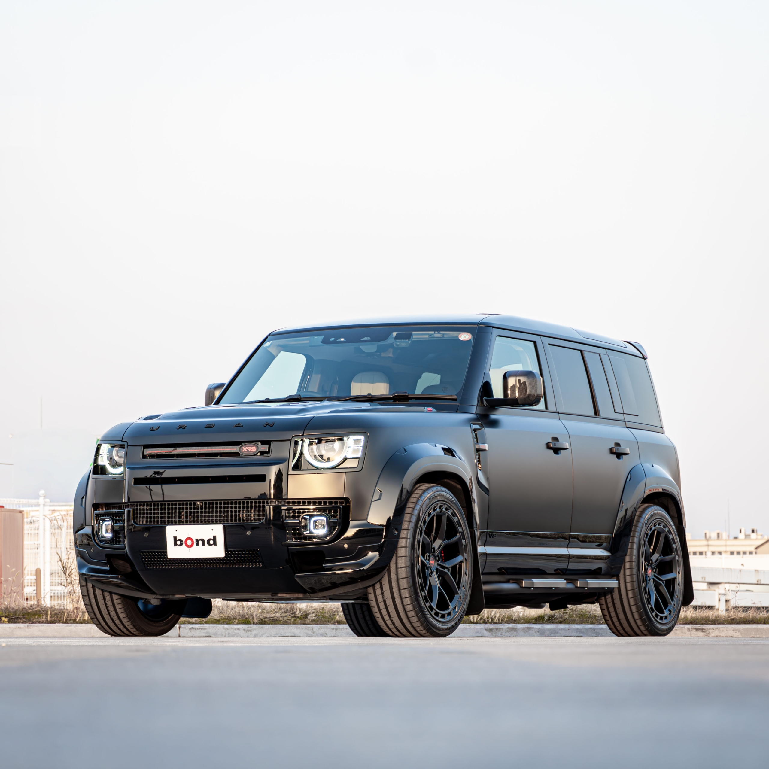 LAND ROVER DIFENDER110×URBAN AUTOMOTIVE XRS kit・INOZETEK PPF　ボンド大阪