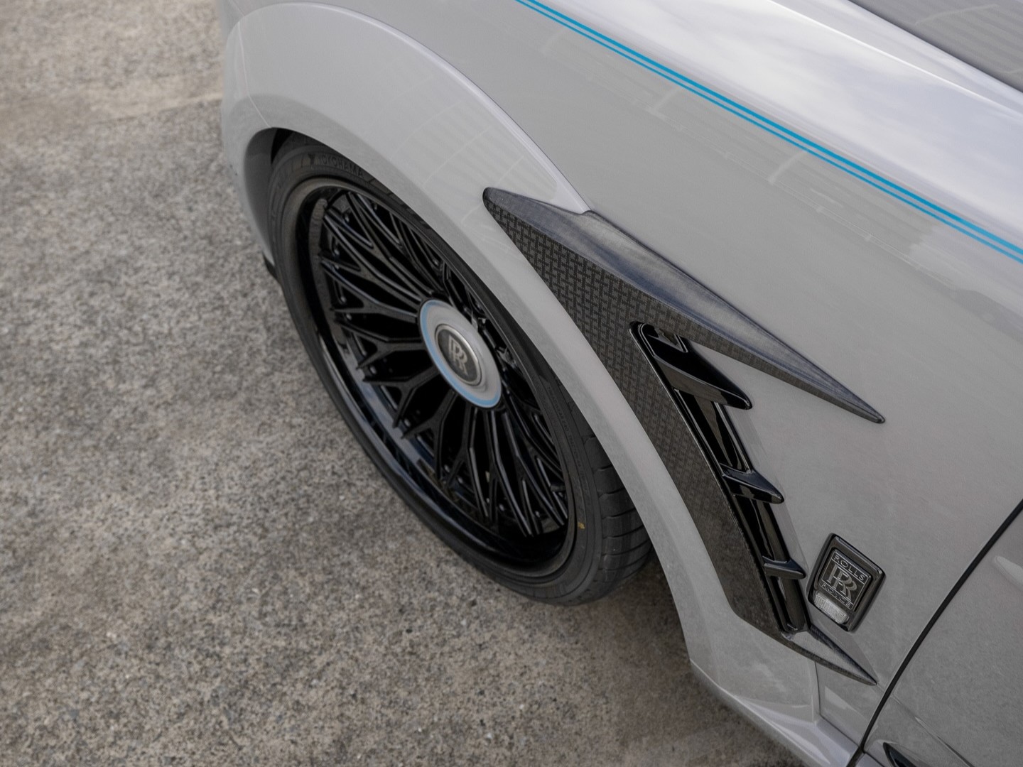 カリナン シリーズ2 1016 カスタム エアロ