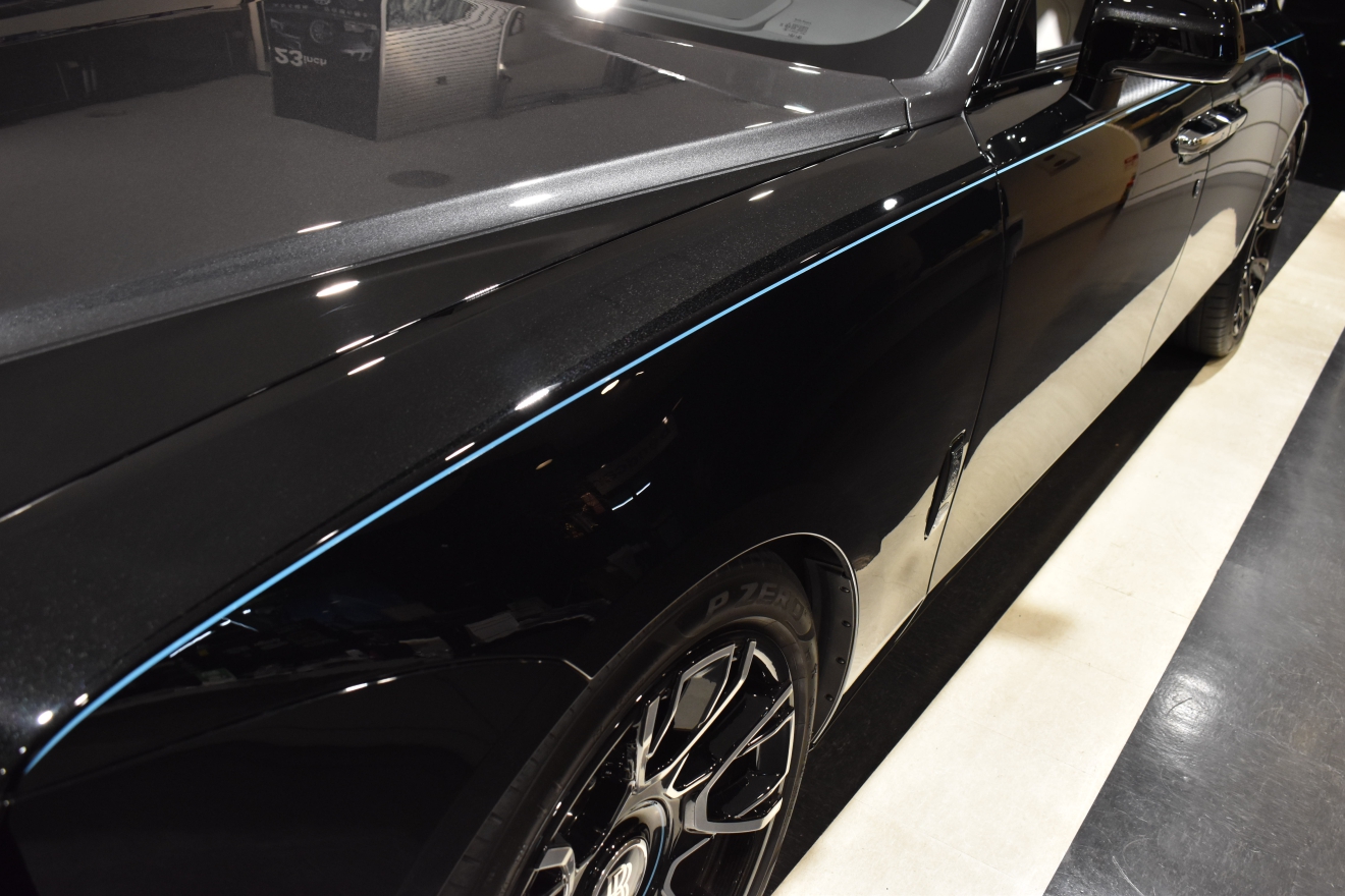 ロールスロイス　ゴースト　ブラックバッジ　BB　左ハンドル　スターヘッドライナー　ボンド大阪　NEWPRICE　ボンドカーズ　ボンドグループ