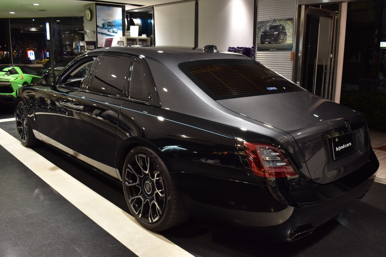 ロールスロイス　ゴースト　ブラックバッジ　BB　左ハンドル　スターヘッドライナー　ボンド大阪　NEWPRICE　ボンドカーズ　ボンドグループ