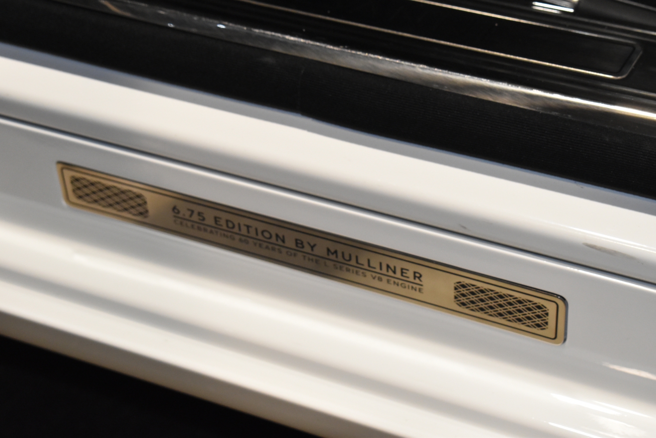 ベントレー　ミュリザンヌ　6.75エディション　BYマリナー　世界限定30台　V8　最終型　左ハンドル　ボンド大阪　ボンドカーズ　ボンドグループ　