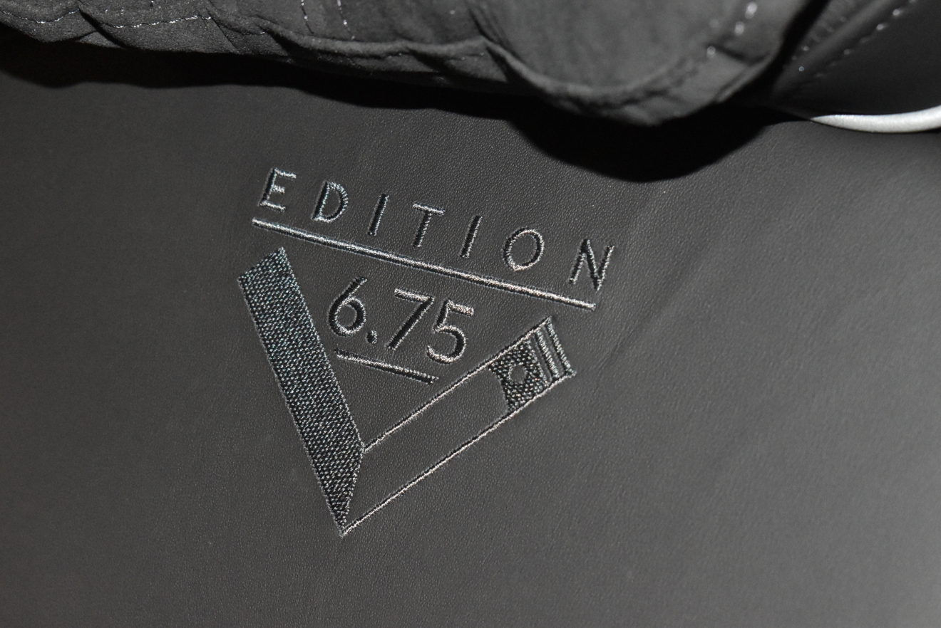 ベントレー　ミュリザンヌ　6.75エディション　BYマリナー　世界限定30台　V8　最終型　左ハンドル　ボンド大阪　ボンドカーズ　ボンドグループ　