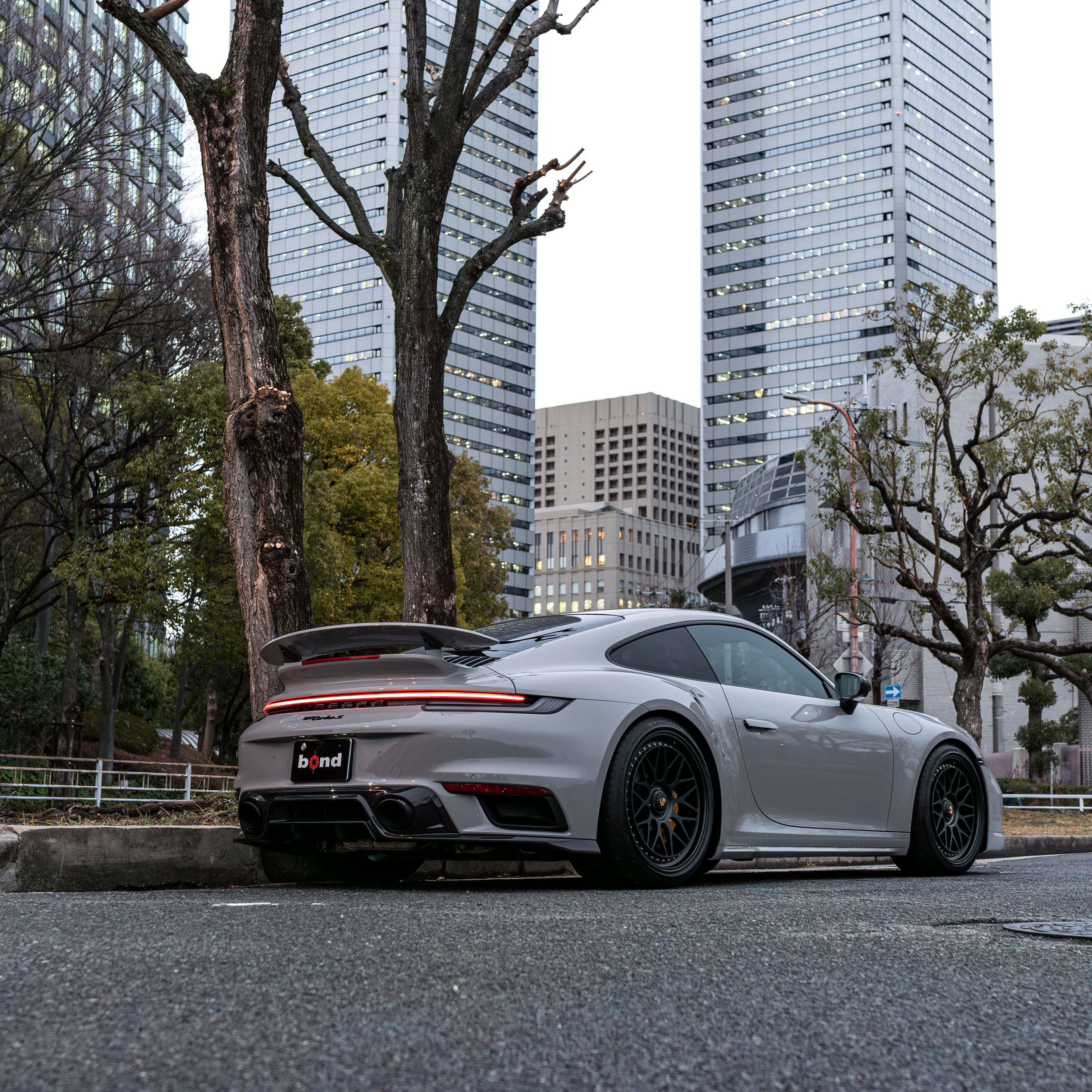 PORSCHE 992.1 TurboS HRE CL300 FMR KW-HAS