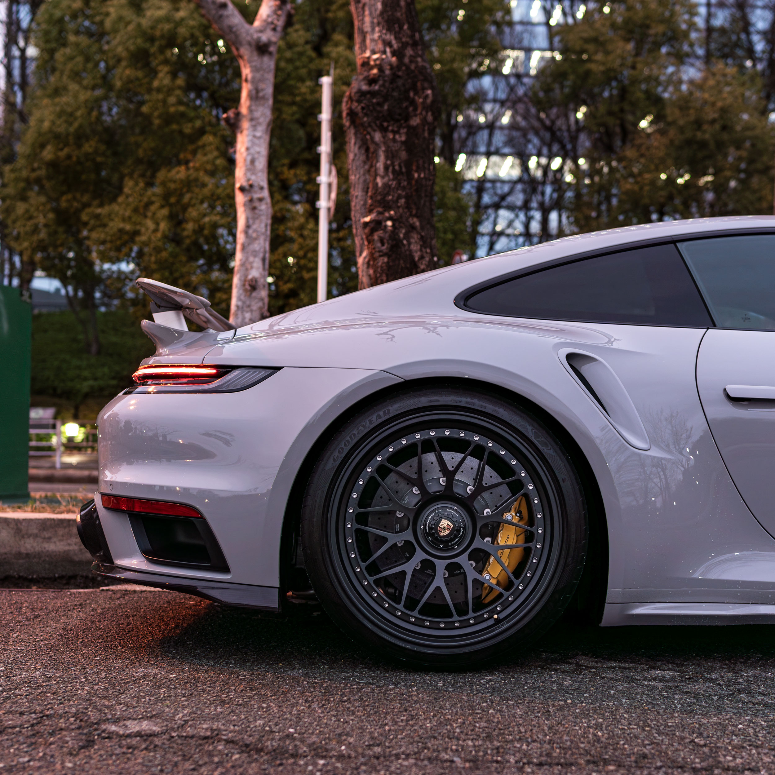 PORSCHE 992.1 TurboS HRE CL300 FMR KW-HAS