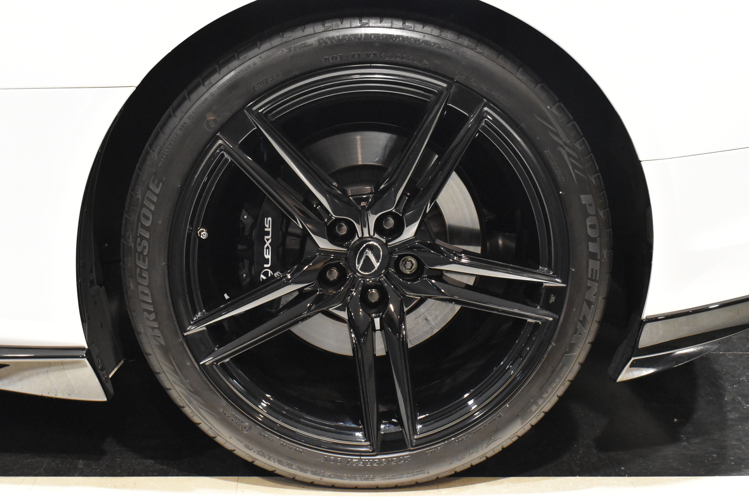 LEXUS LC500 AVIATION　70台限定車 TRDエアロ アヴィエーション専用エクステリア&インテリア