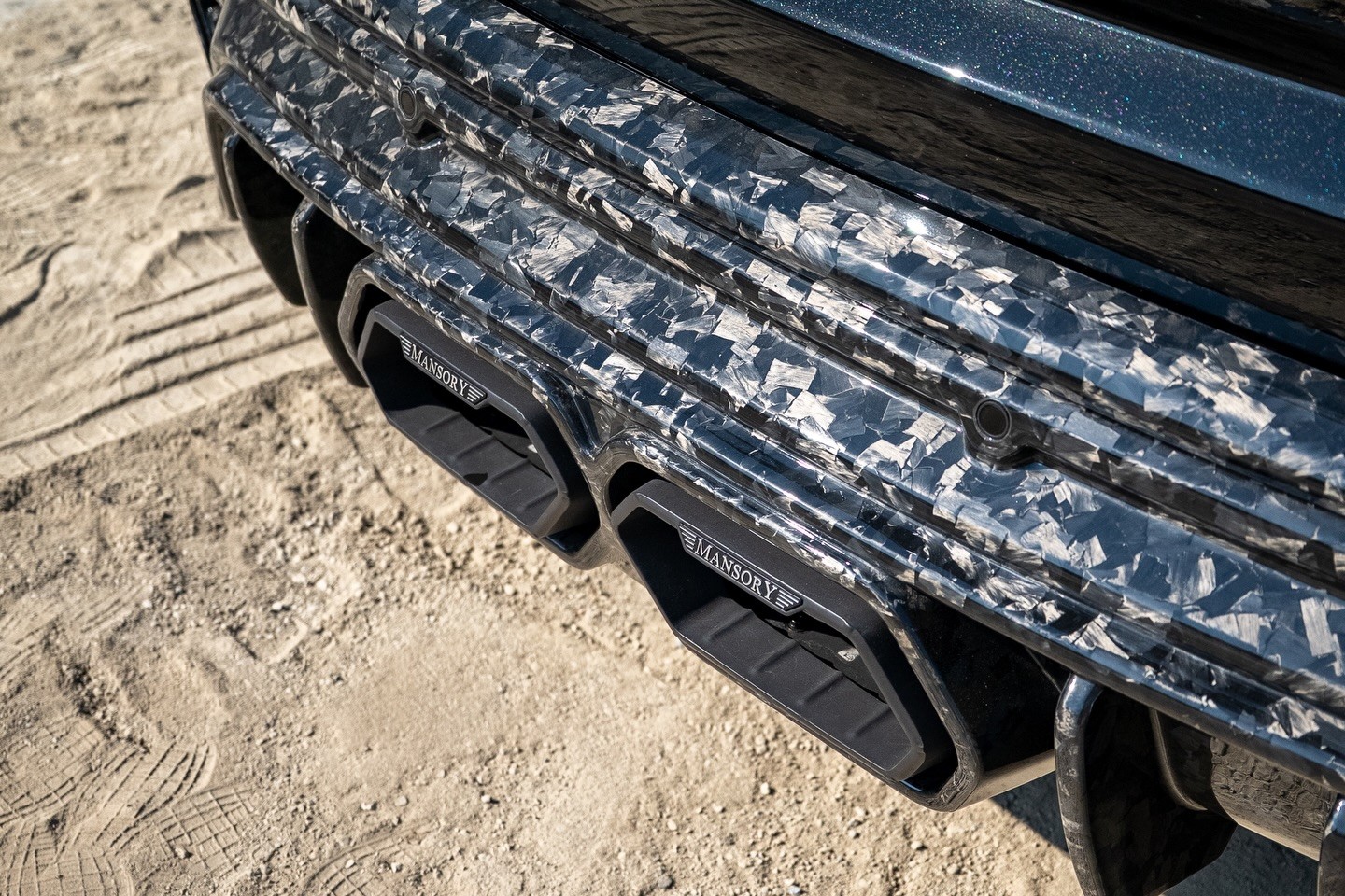 MANSORY　ロールスロイス　カリナン　シリーズ2