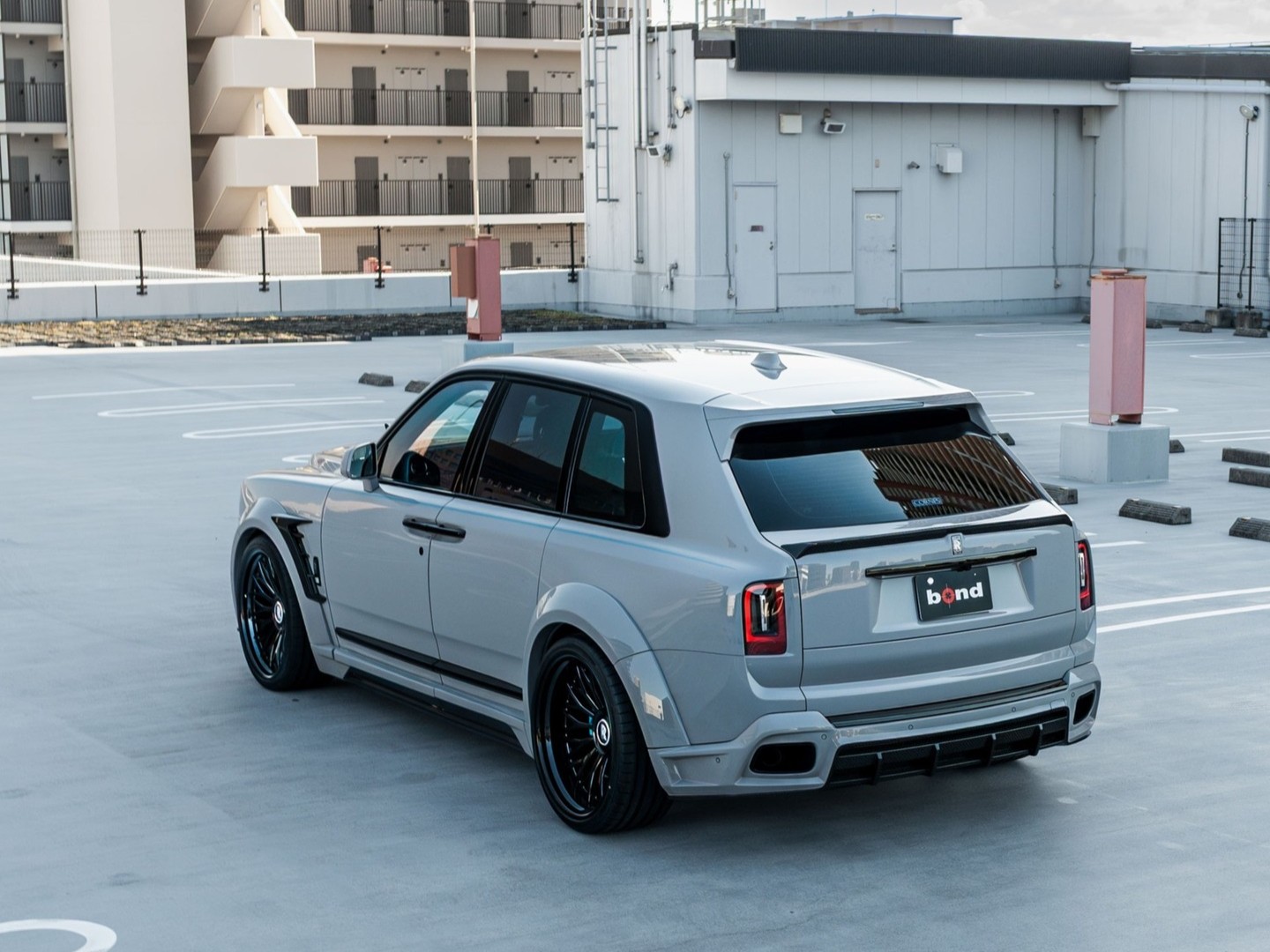 ロールスロイス　カリナン　エアロ 1016industries