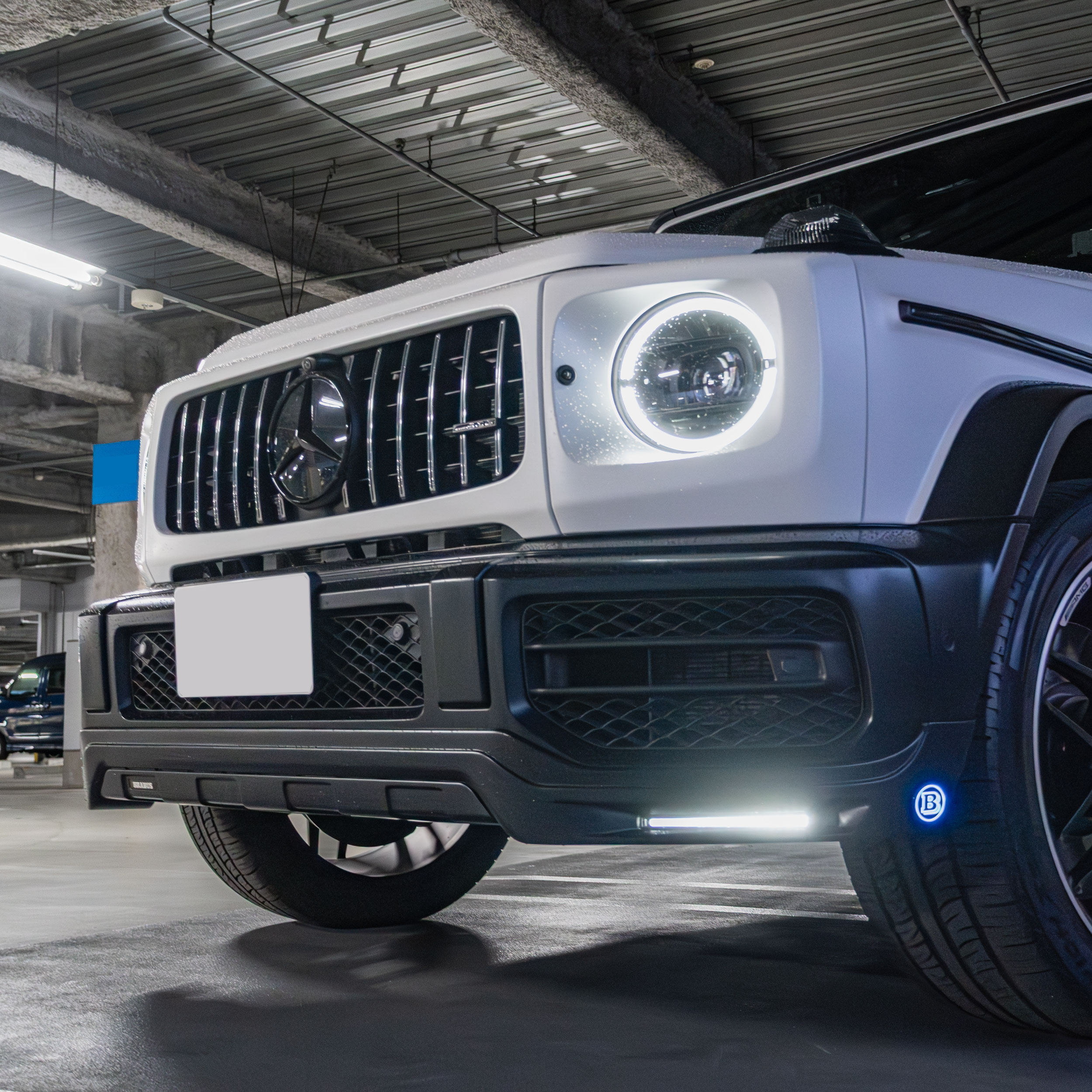 W463A AMG G63 ダウンサス ローダウン アンビエント サイドステップ BRABUS カスタム