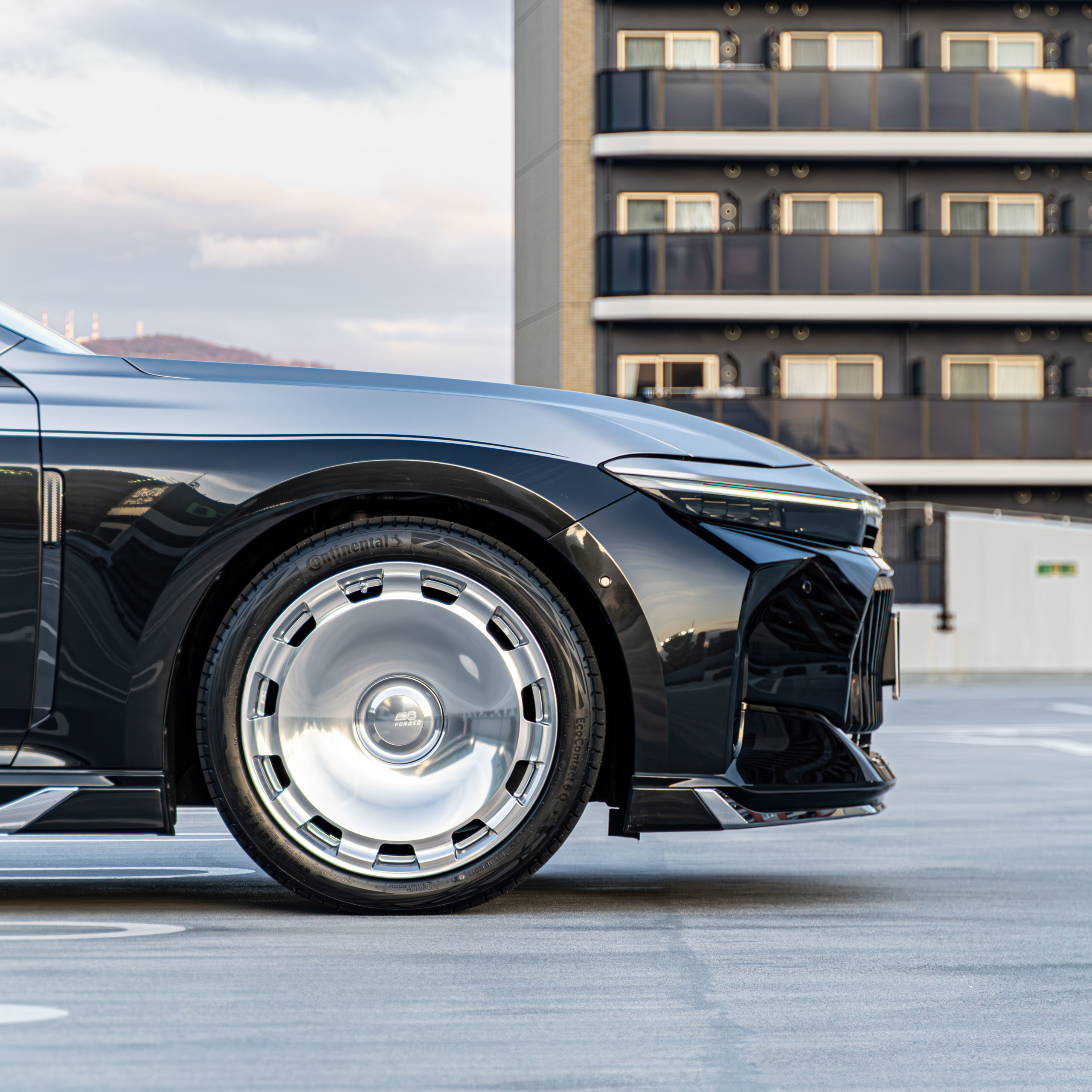 TOYOTA Crown sedan×BC Forged ホイール!!