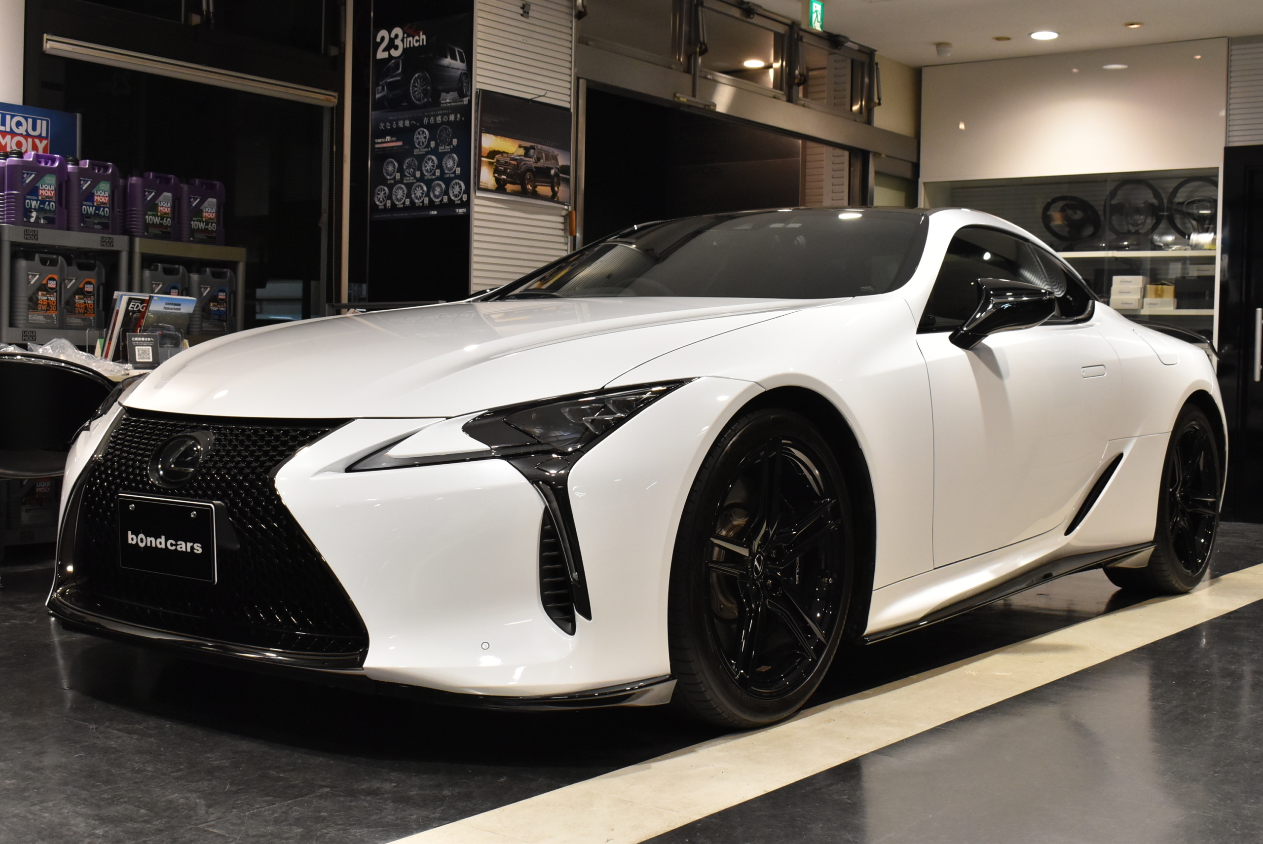 レクサス　買取強化　LX　RX　LM　LC　LS　IS　RCF　ボンド大阪　ボンドカーズ　ボンドグループ