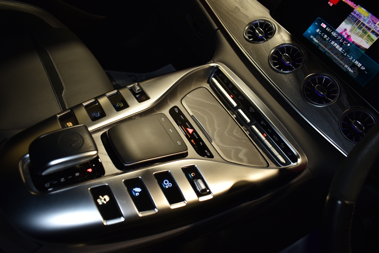 メルセデスAMG GT53 4ドア AMGダイナミックPKG 新着入庫車両 ボンド大阪 ボンドカーズ ボンドグループ