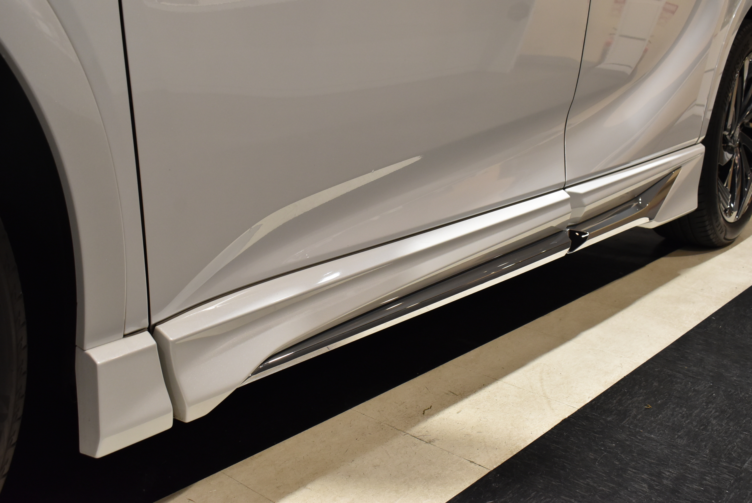 モデリスタエアロパーツ モデリスタ21インチアルミ ベージュレザーシート デジタルインナーミラー シートヒーター&ベンチレーション HUD ドライブレコーダー