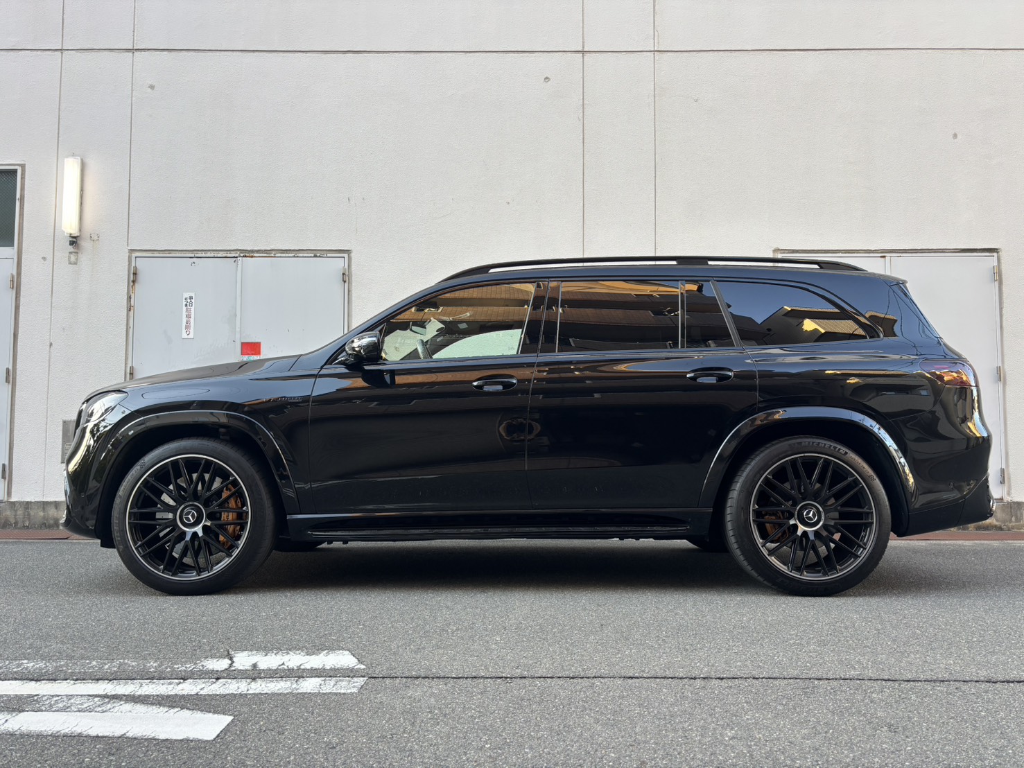 メルセデスAMG GLS63 ナイトパッケージ プロテクションフィルム PPF ブラックアウト カスタム bond大阪 ボンドカーズ ボンドグループ